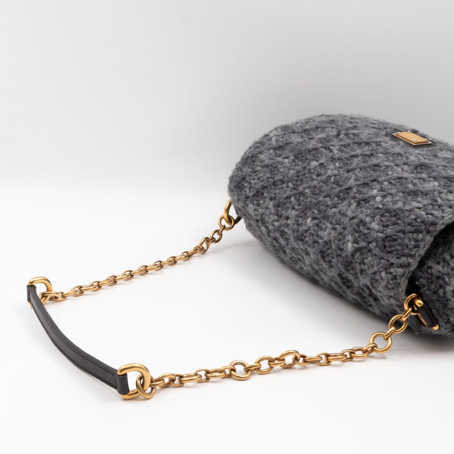 Flap Shoulder Bag Grey Knitted Wool Gold