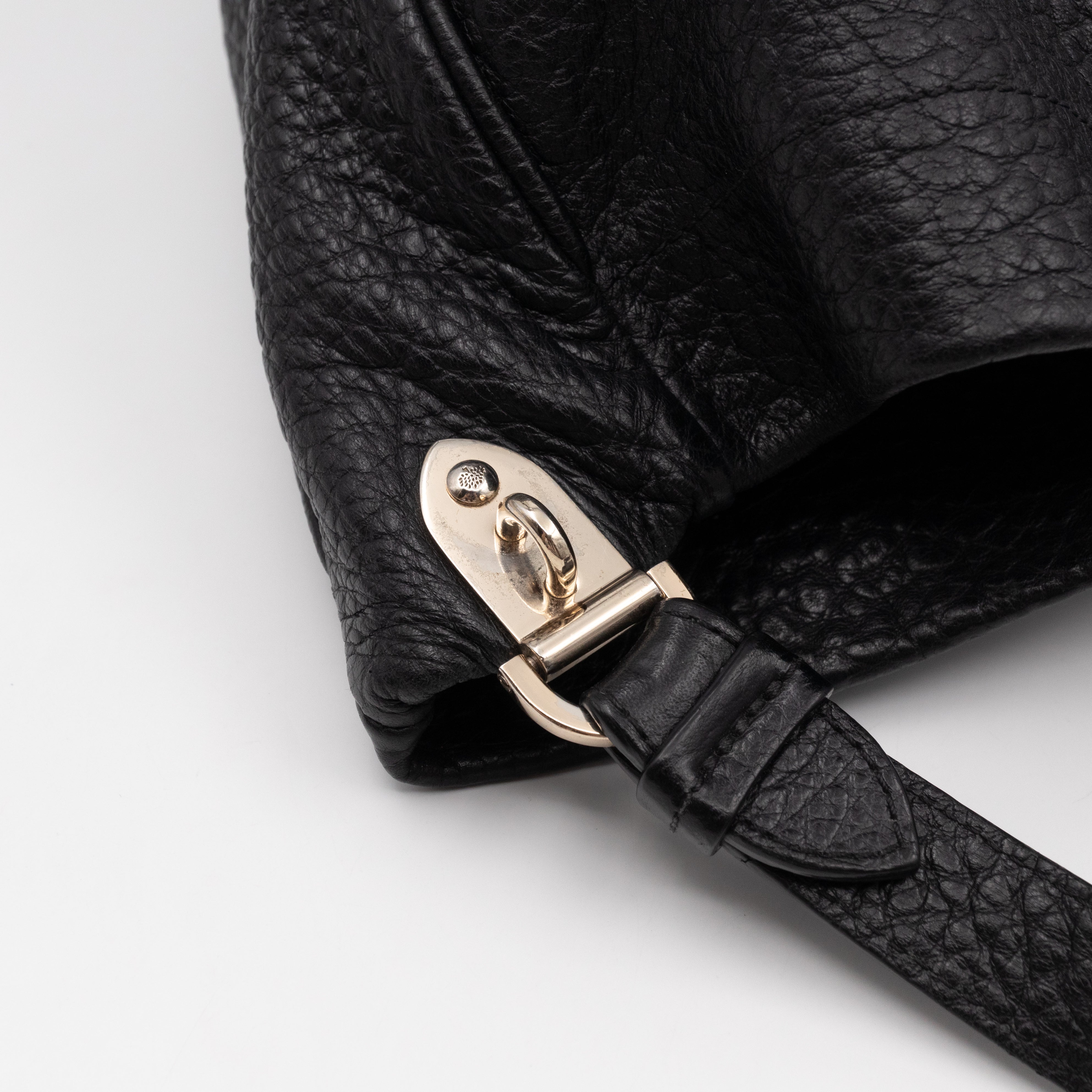 Evelina Hobo Black Leather