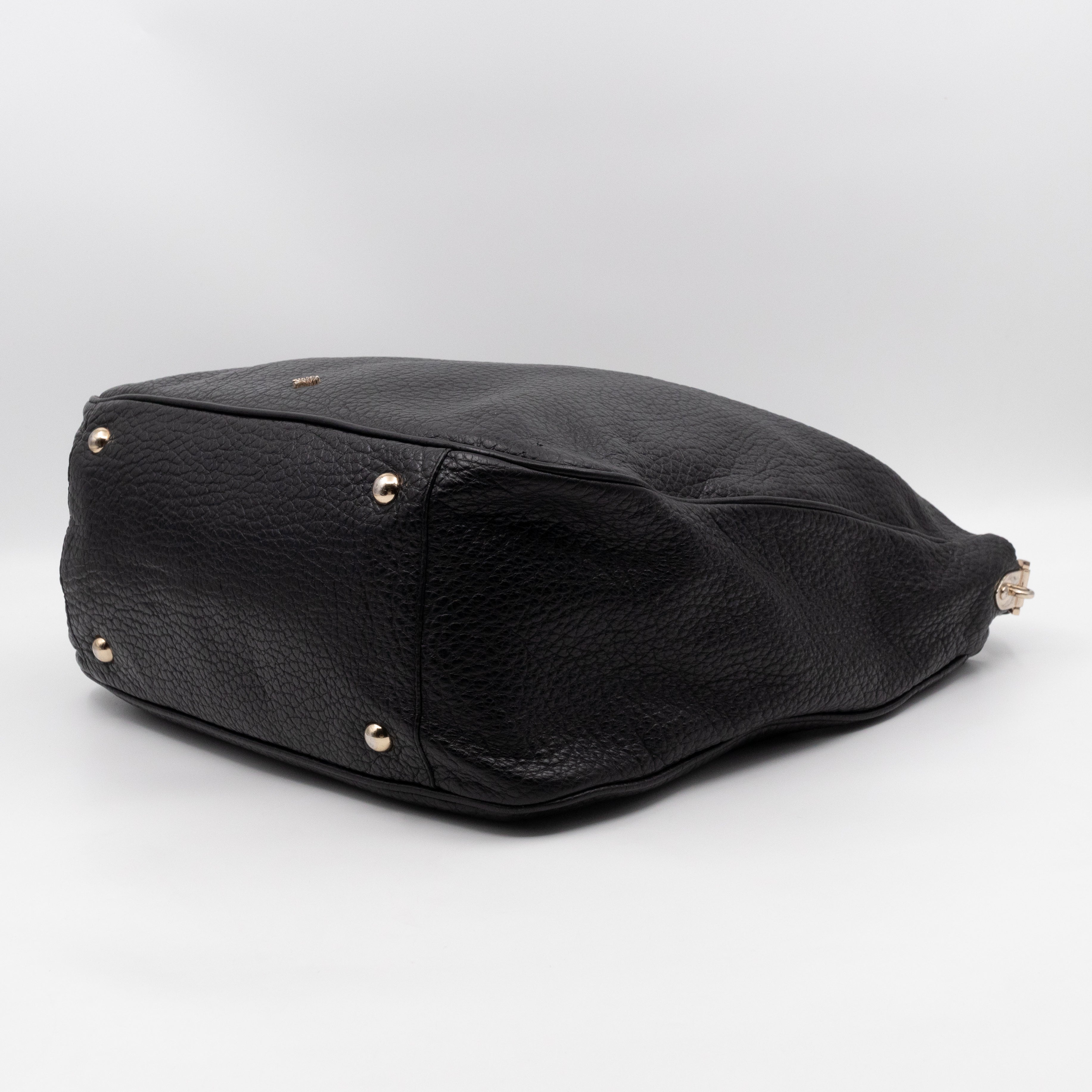 Evelina Hobo Black Leather