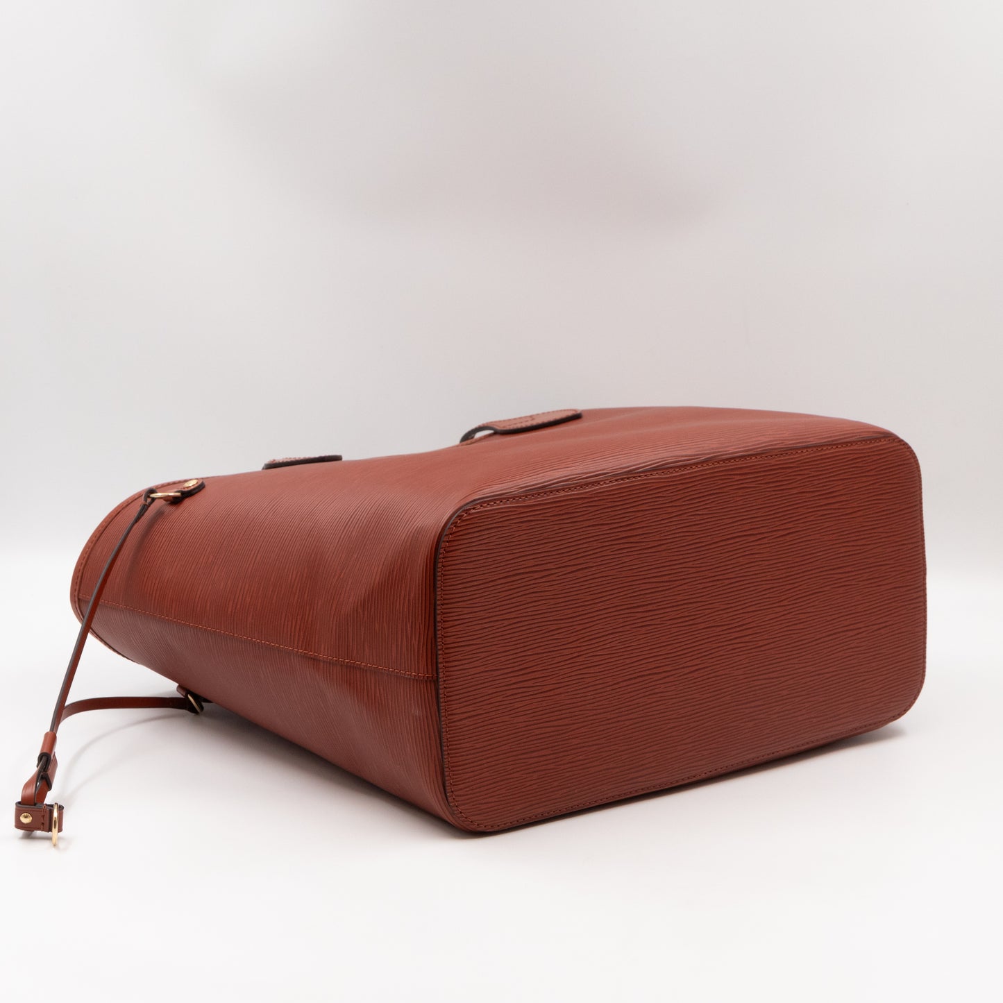 Neverfull MM with Pochette Kenyan Fauve Epi Leather