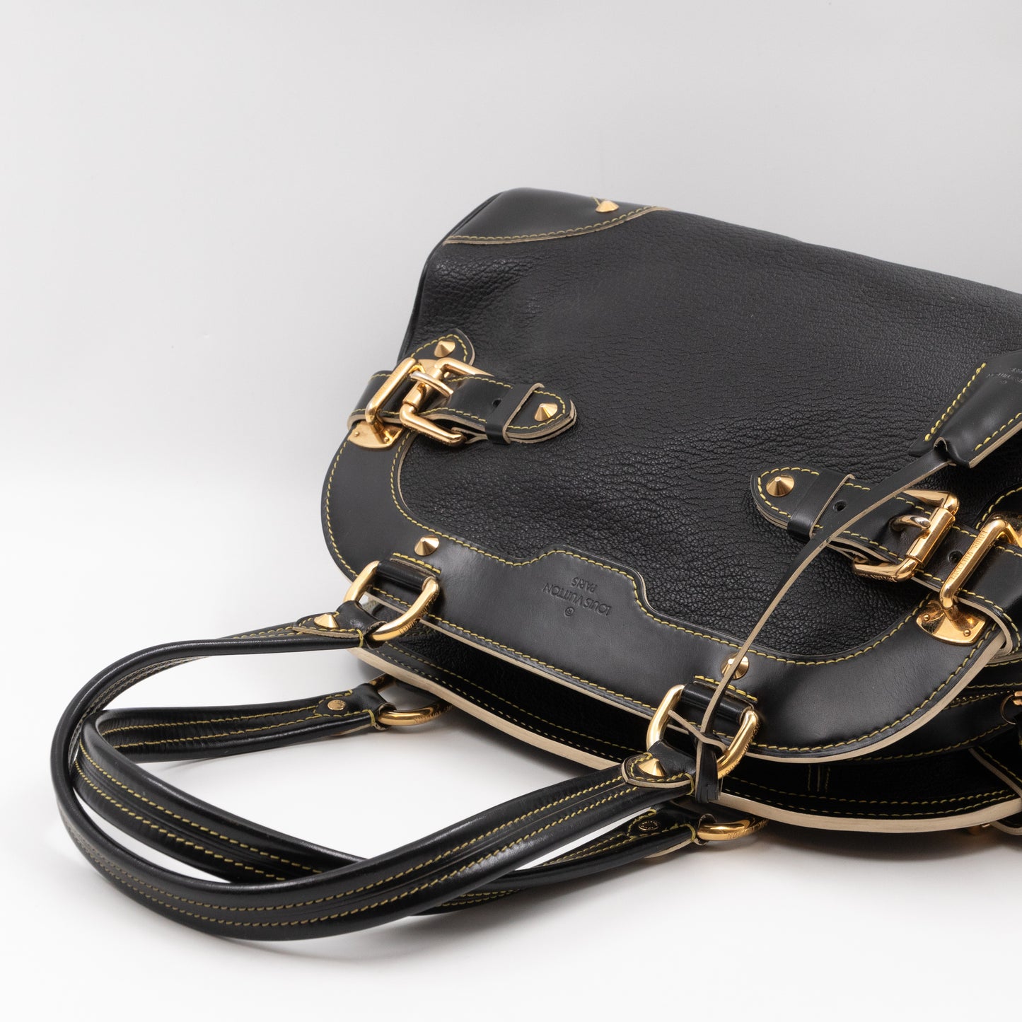 Le Radieux Black Suhali Leather