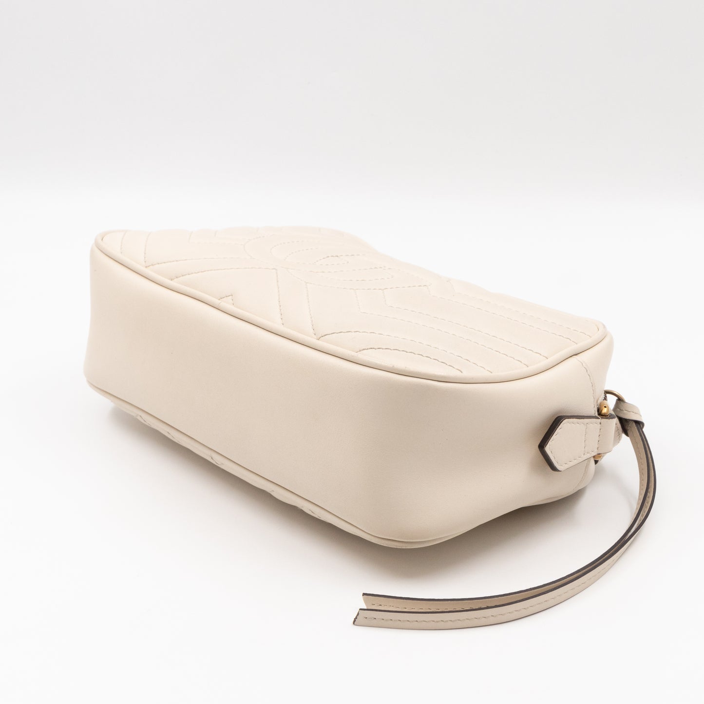 GG Marmont Small Matelasse White Leather