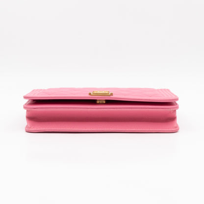 Boy Wallet On Chain Pink Caviar Gold