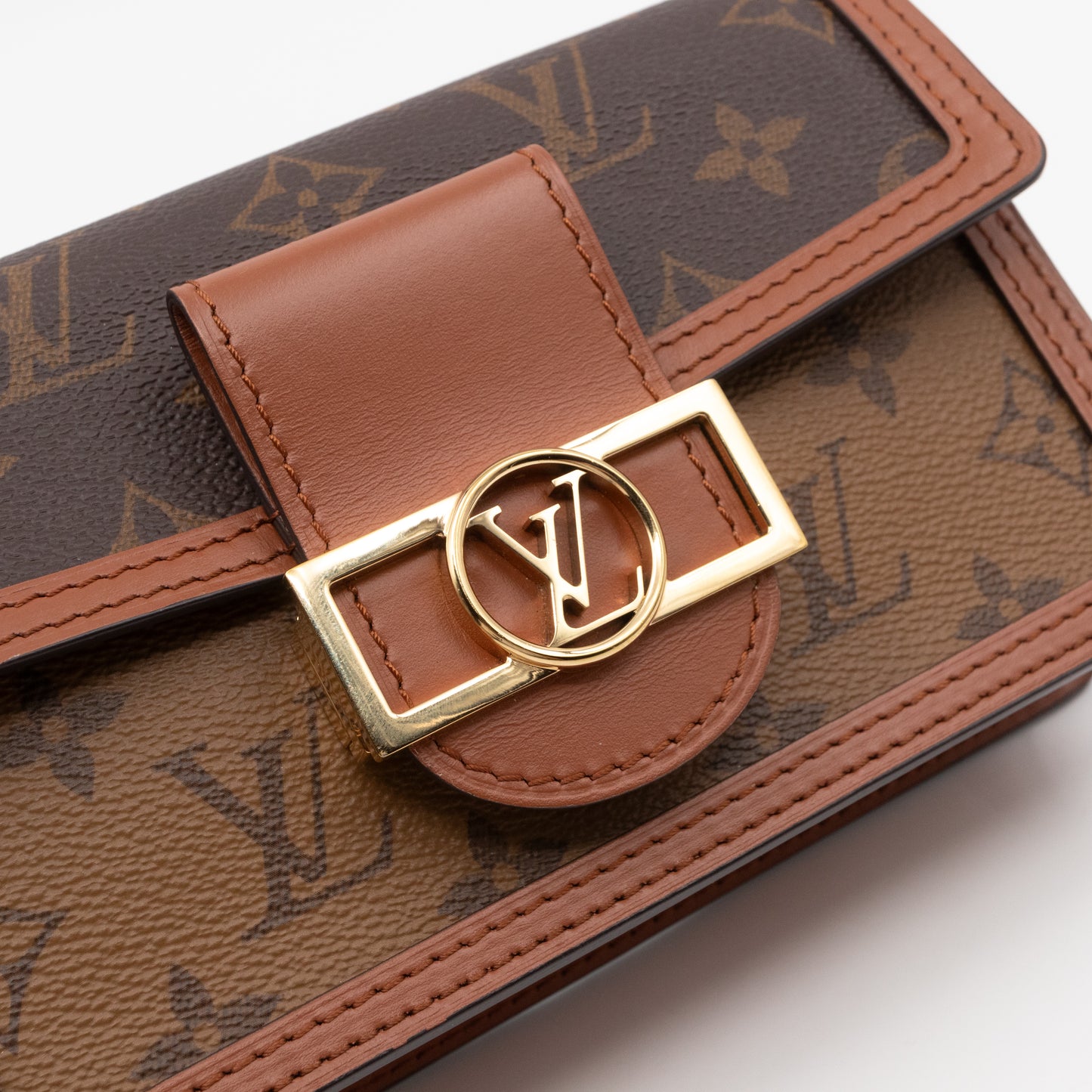 Dauphine Chain Wallet Monogram Reverse