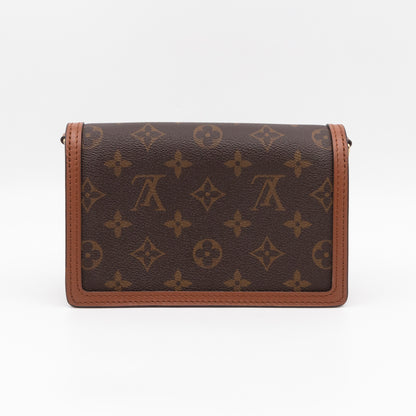 Dauphine Chain Wallet Monogram Reverse