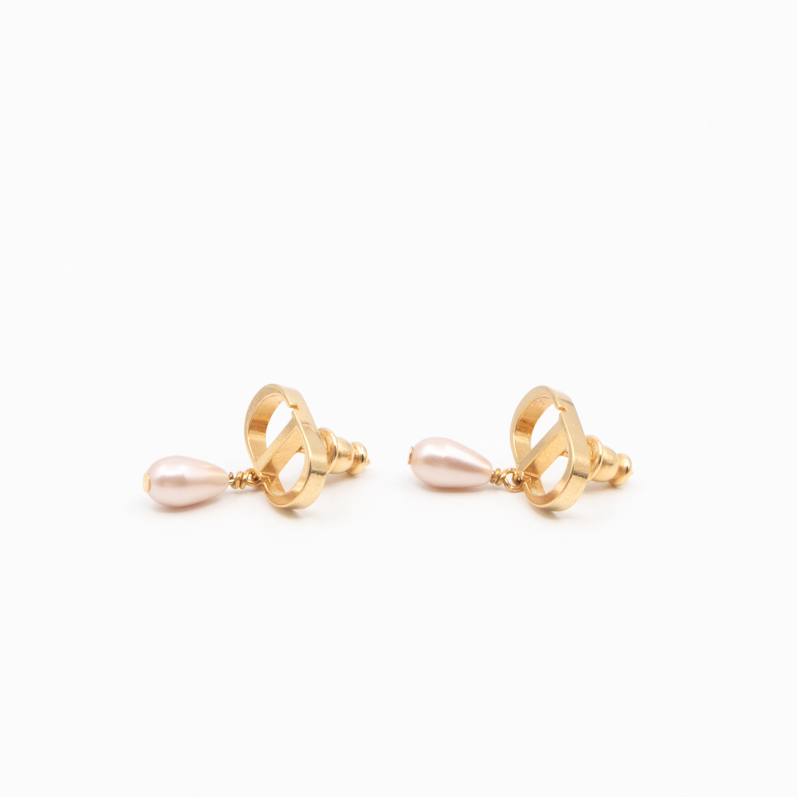 Petit CD Gold Earrings With Light Pink Pearl Drop