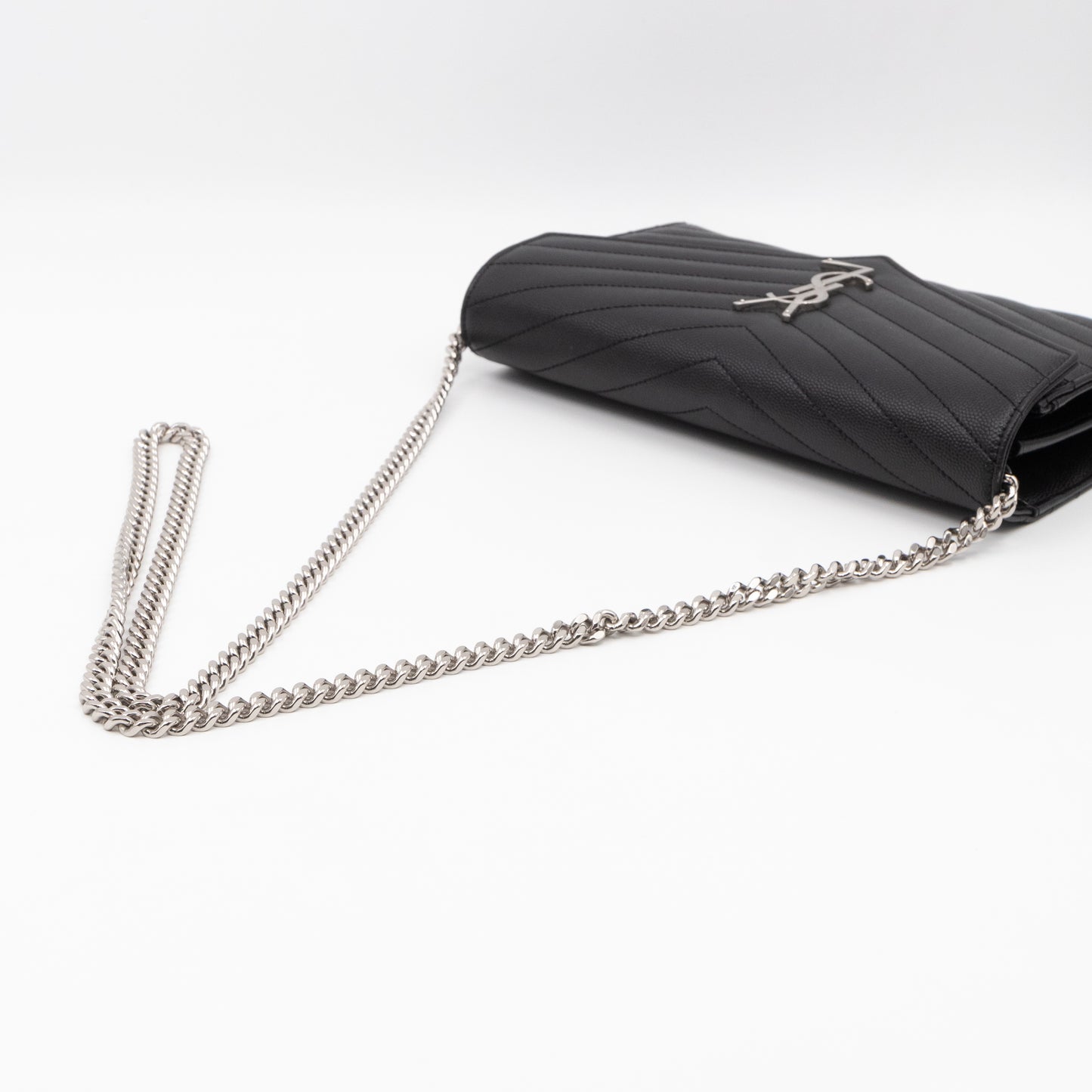 Cassandre Chain Wallet On Chain Black Grained Leather Silver