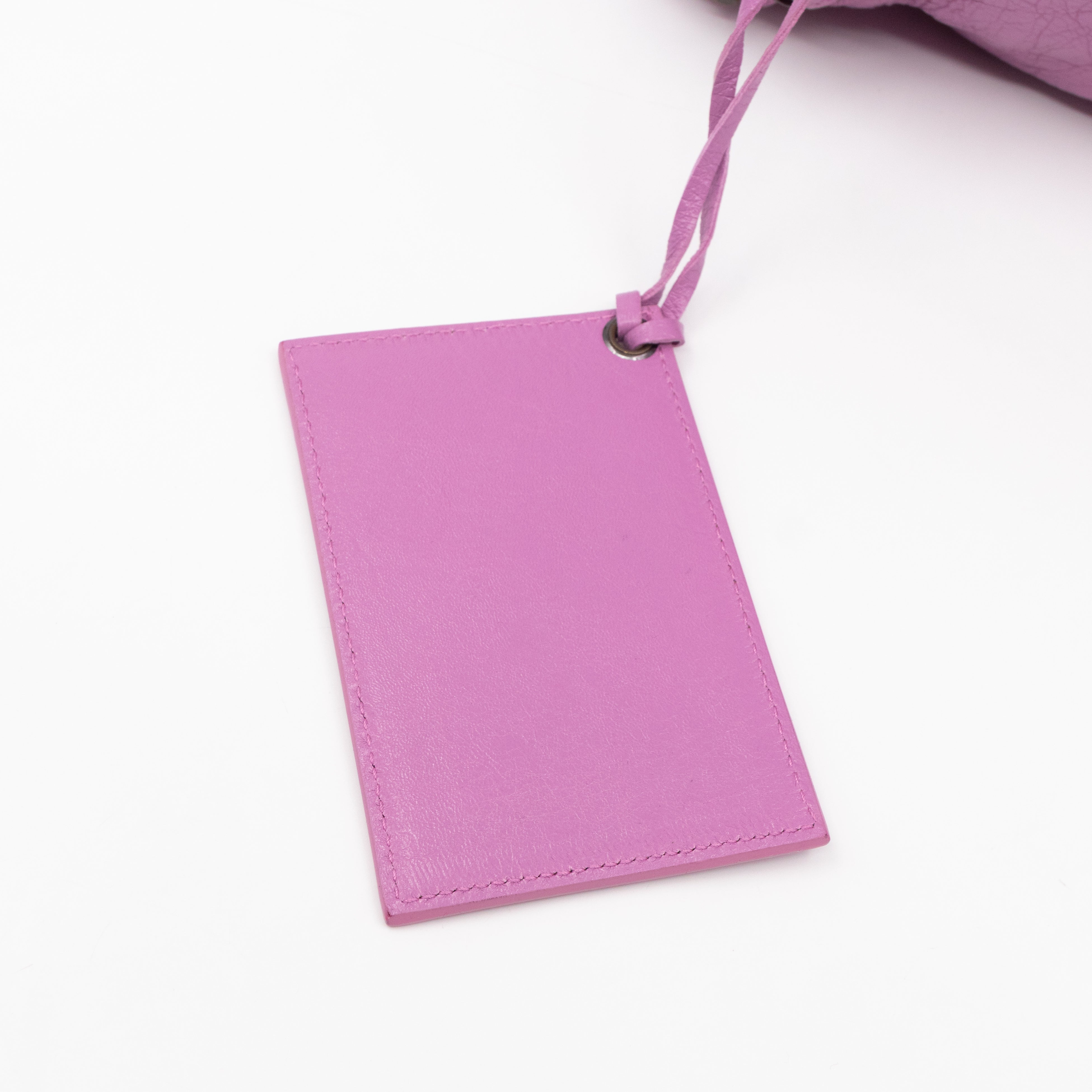 Classic Velo Giant Pink Leather