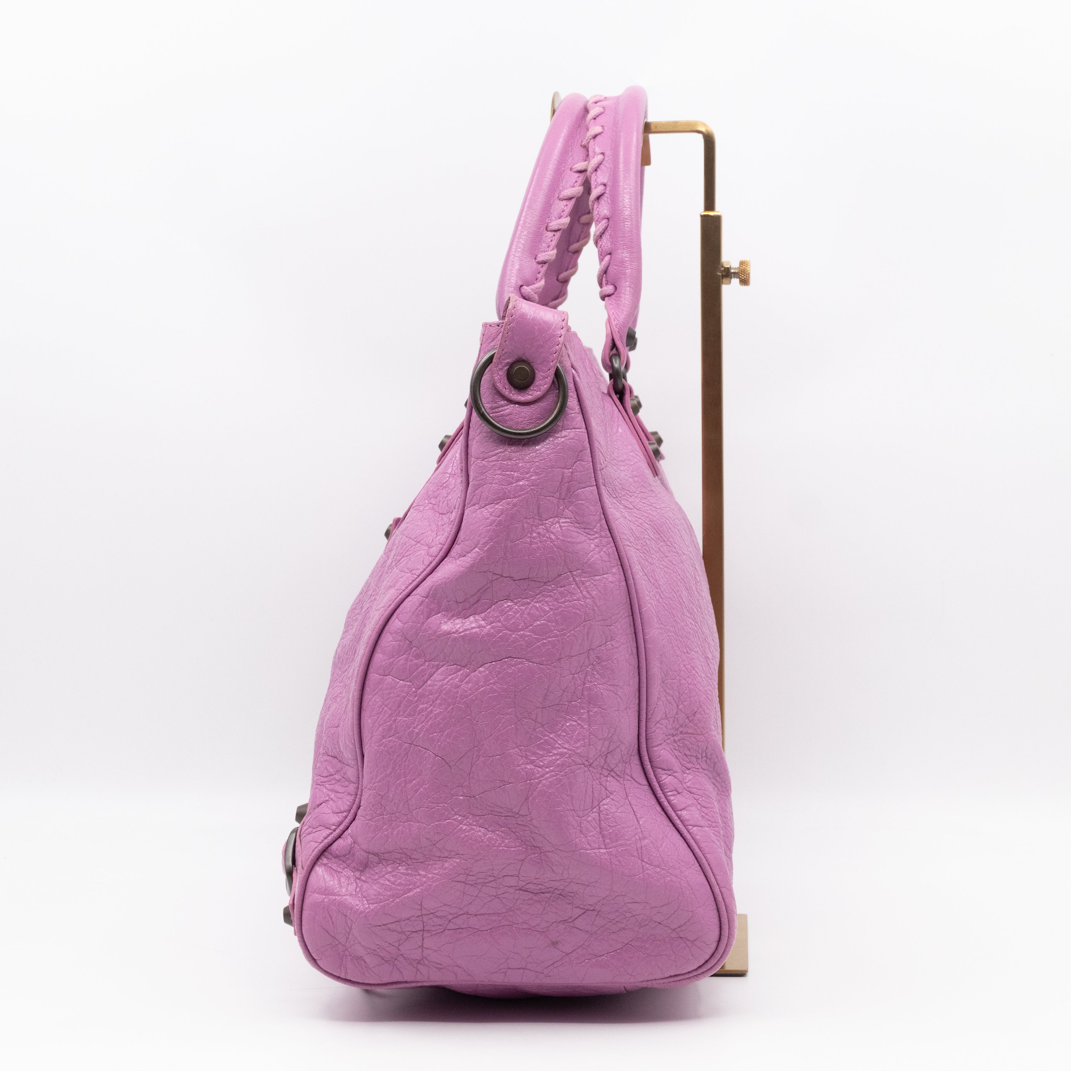 Classic Velo Giant Pink Leather