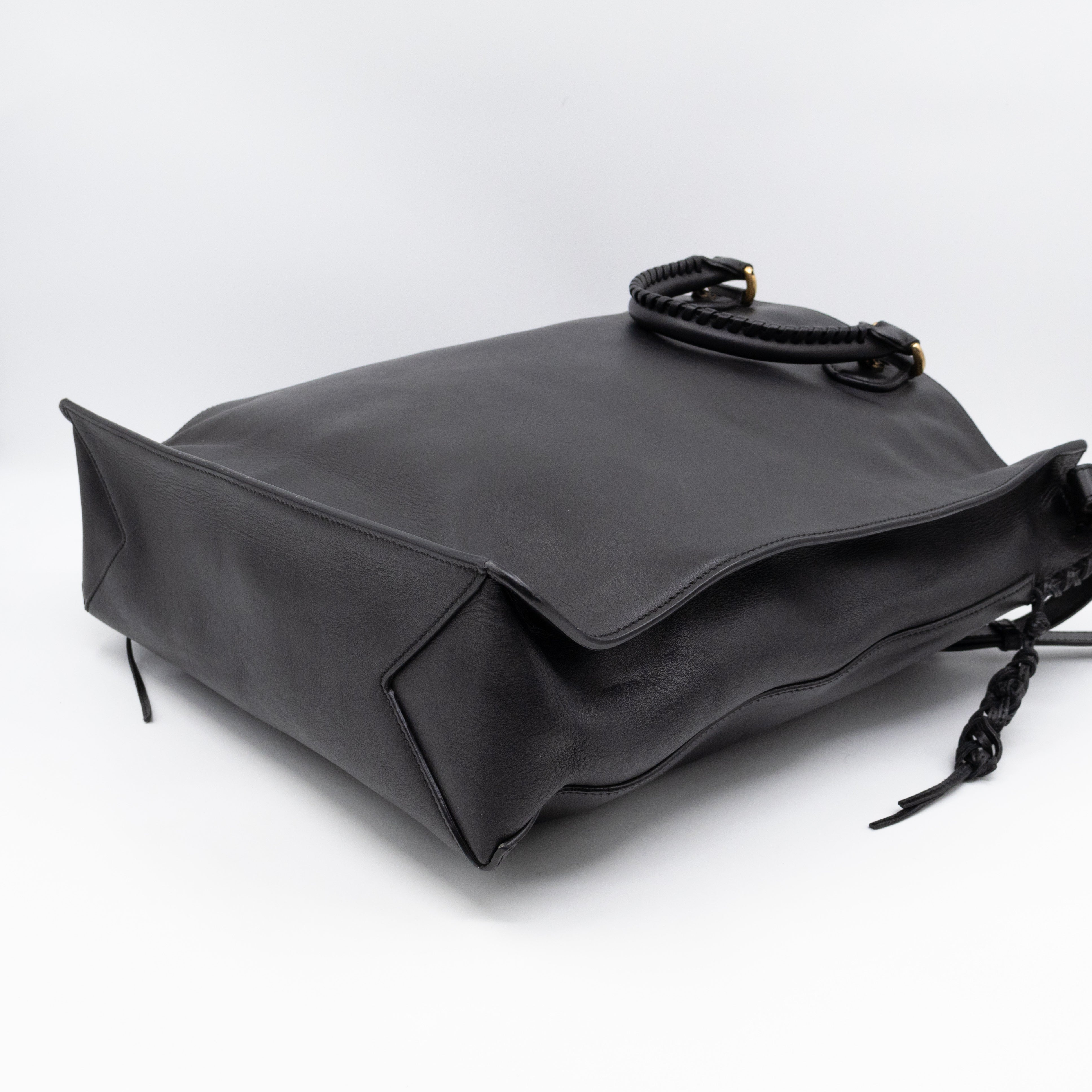 Braided Detail Feline Shopper Bag Black Leather