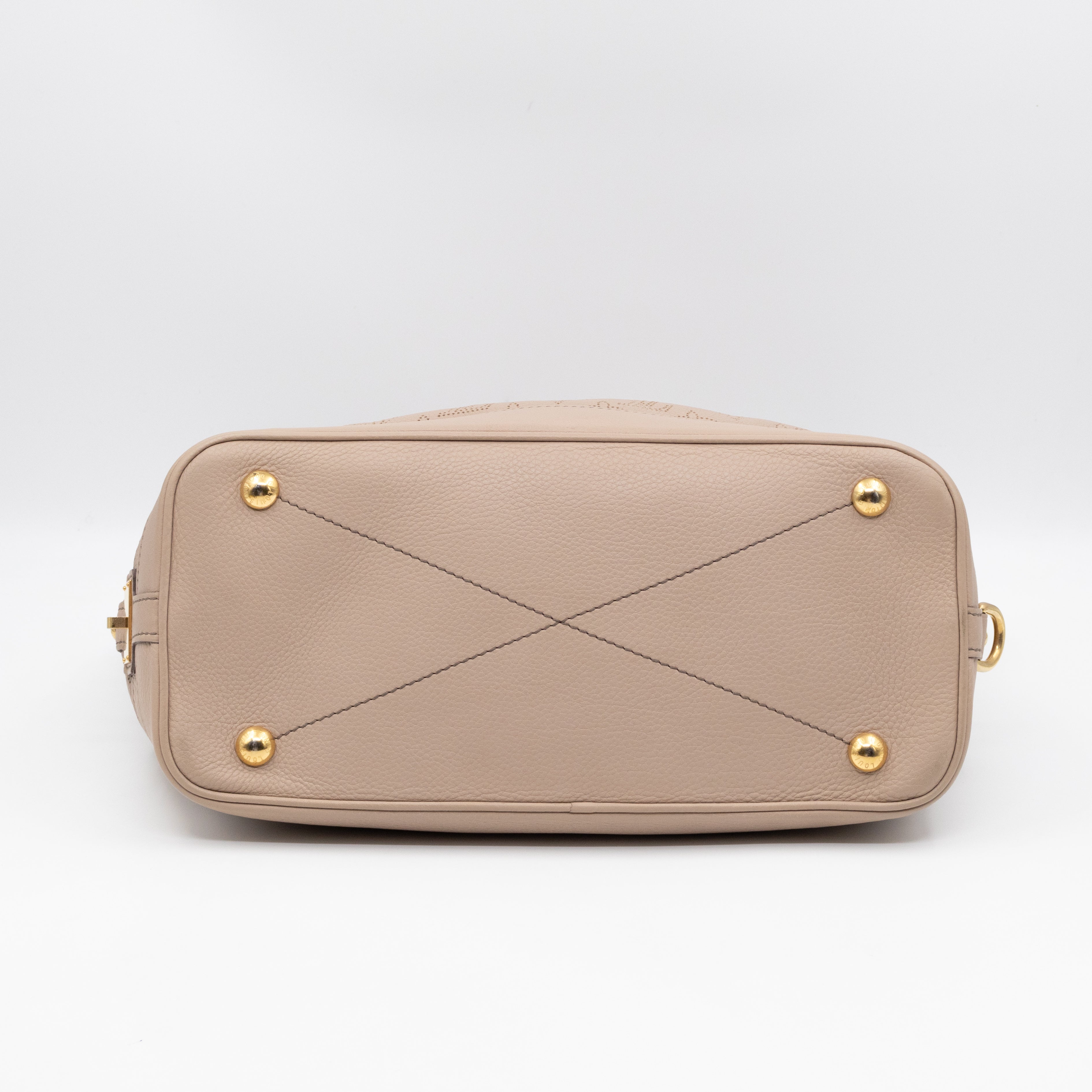 Stellar PM Beige Mahina Leather