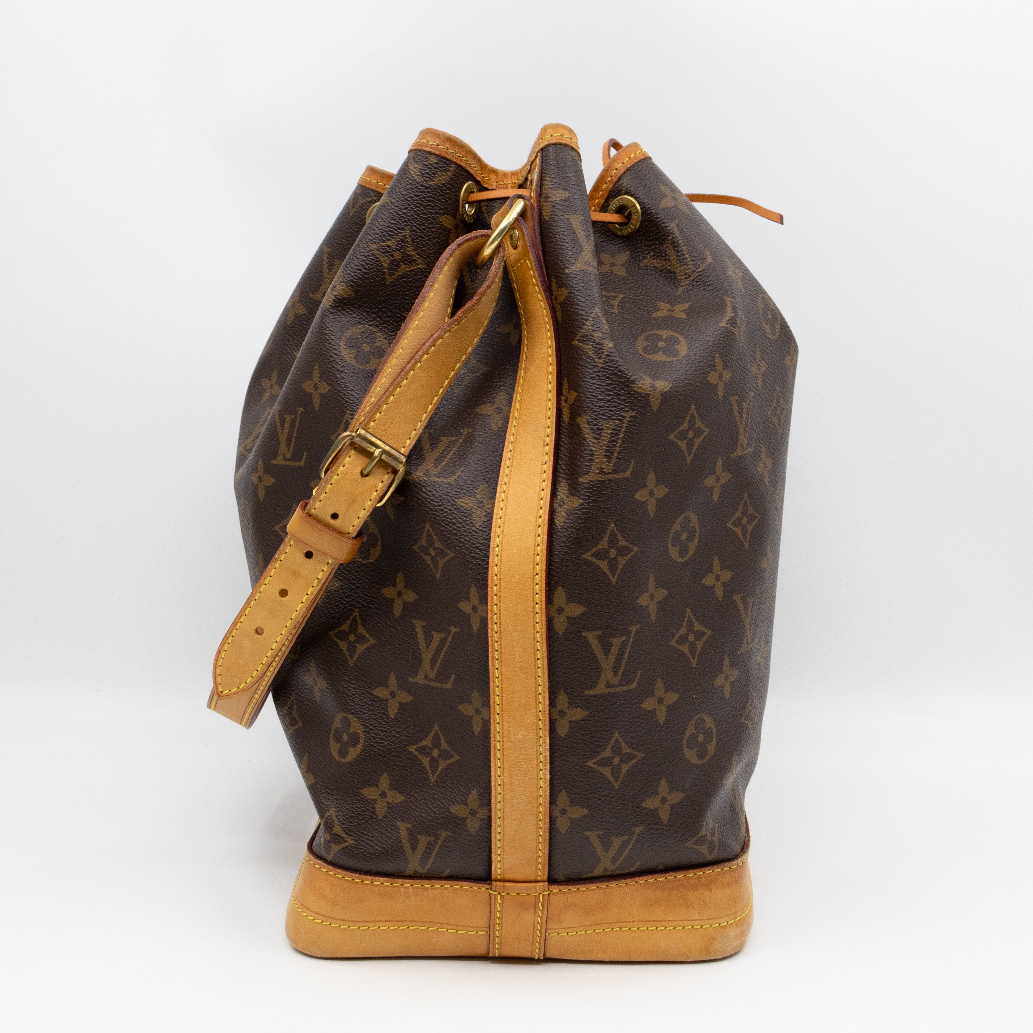Noe Monogram