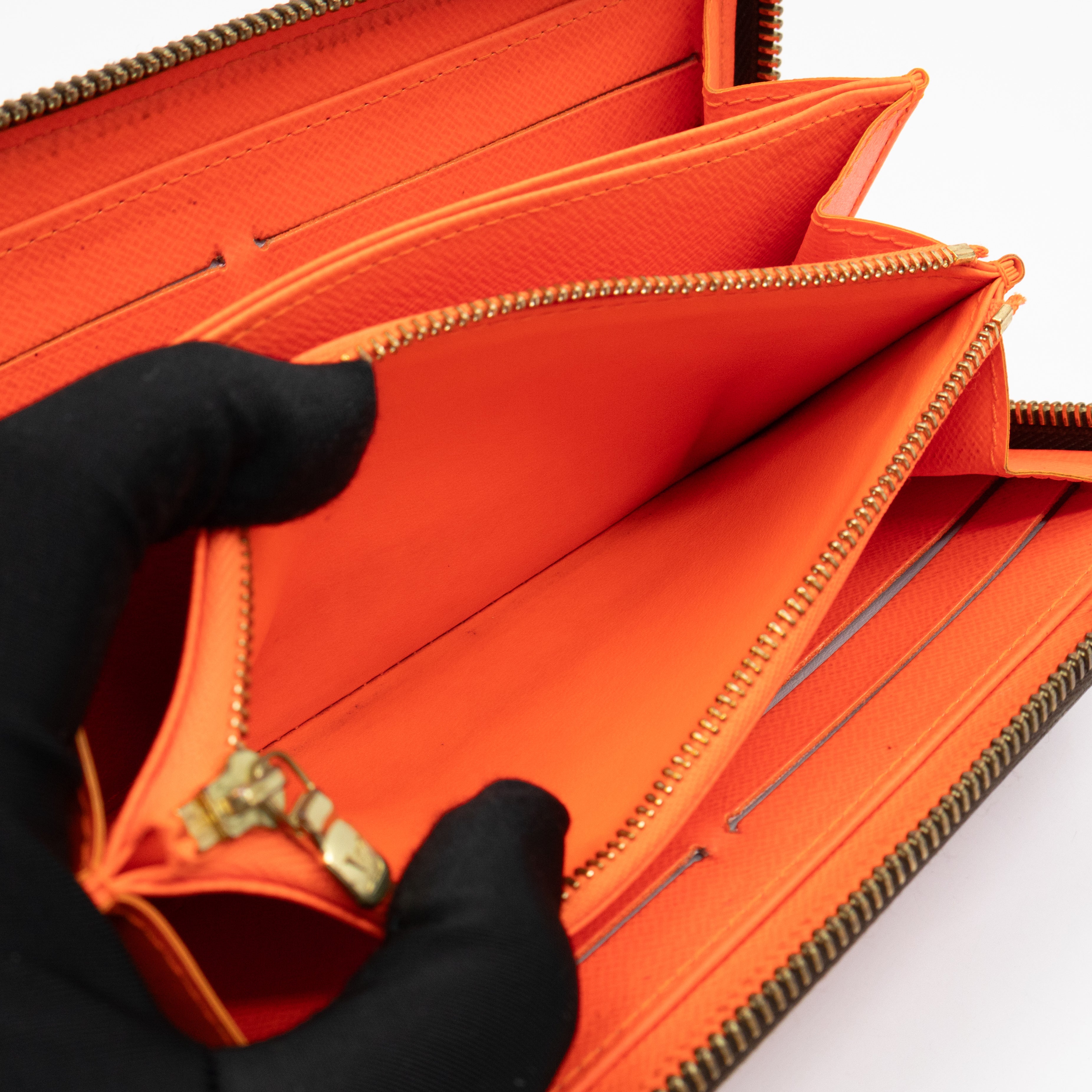 Zippy Wallet Monogram Graffiti Orange