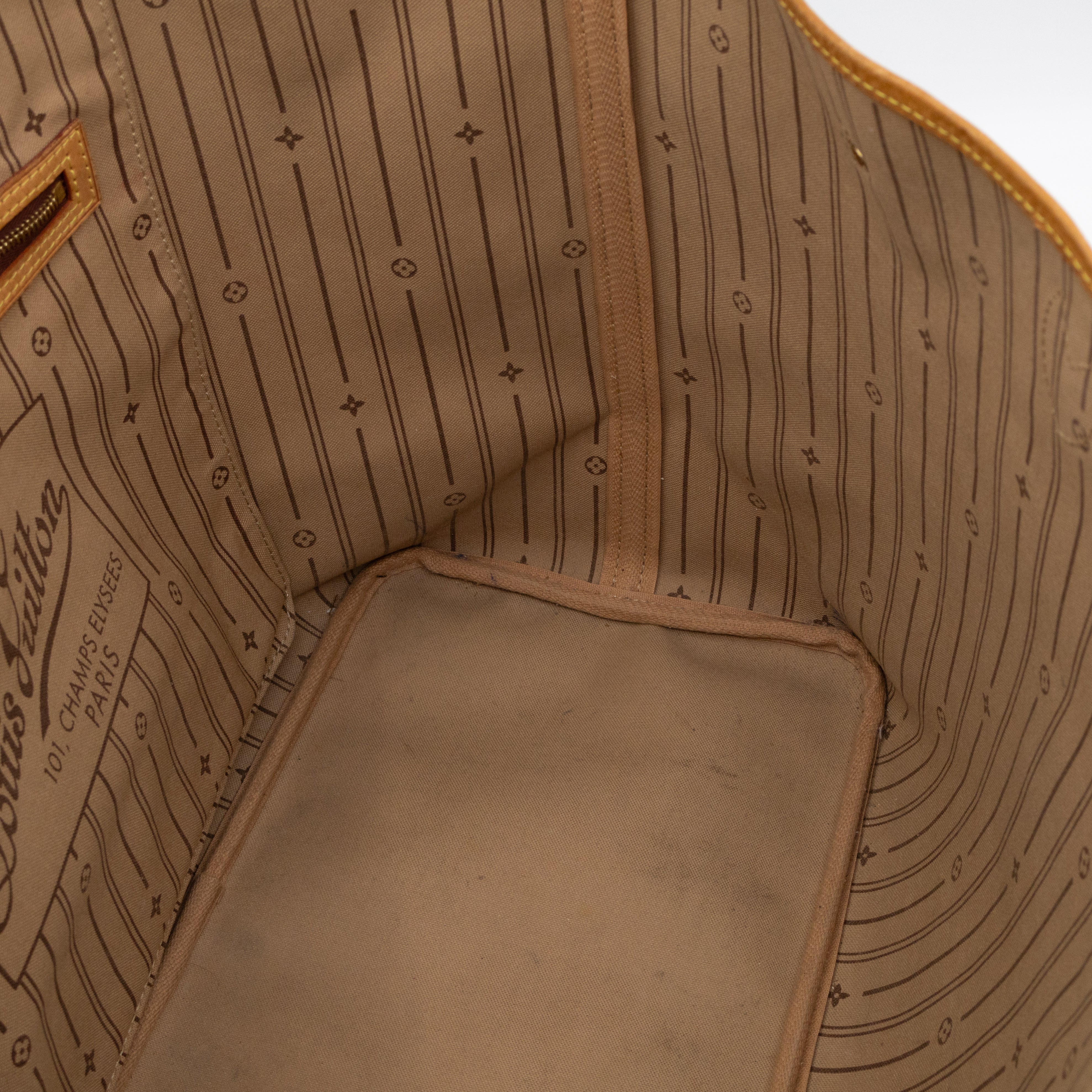 Neverfull GM Monogram