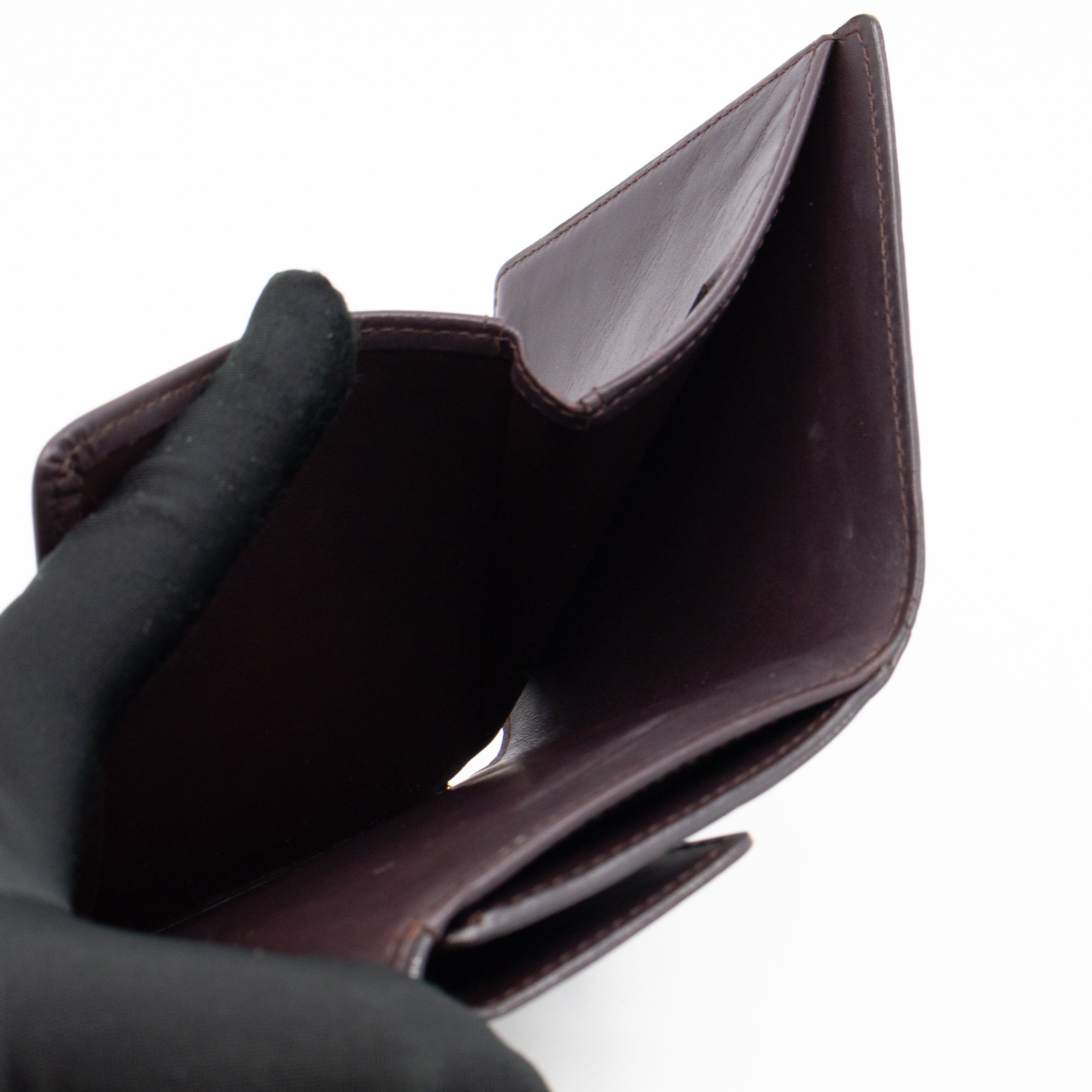 Elise Wallet Vernis Amarante