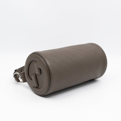 Small Blondie Shoulder Bag Diagonal Quilted Olive Leather