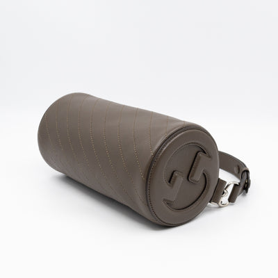 Small Blondie Shoulder Bag Diagonal Quilted Olive Leather