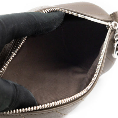 Small Blondie Shoulder Bag Diagonal Quilted Olive Leather