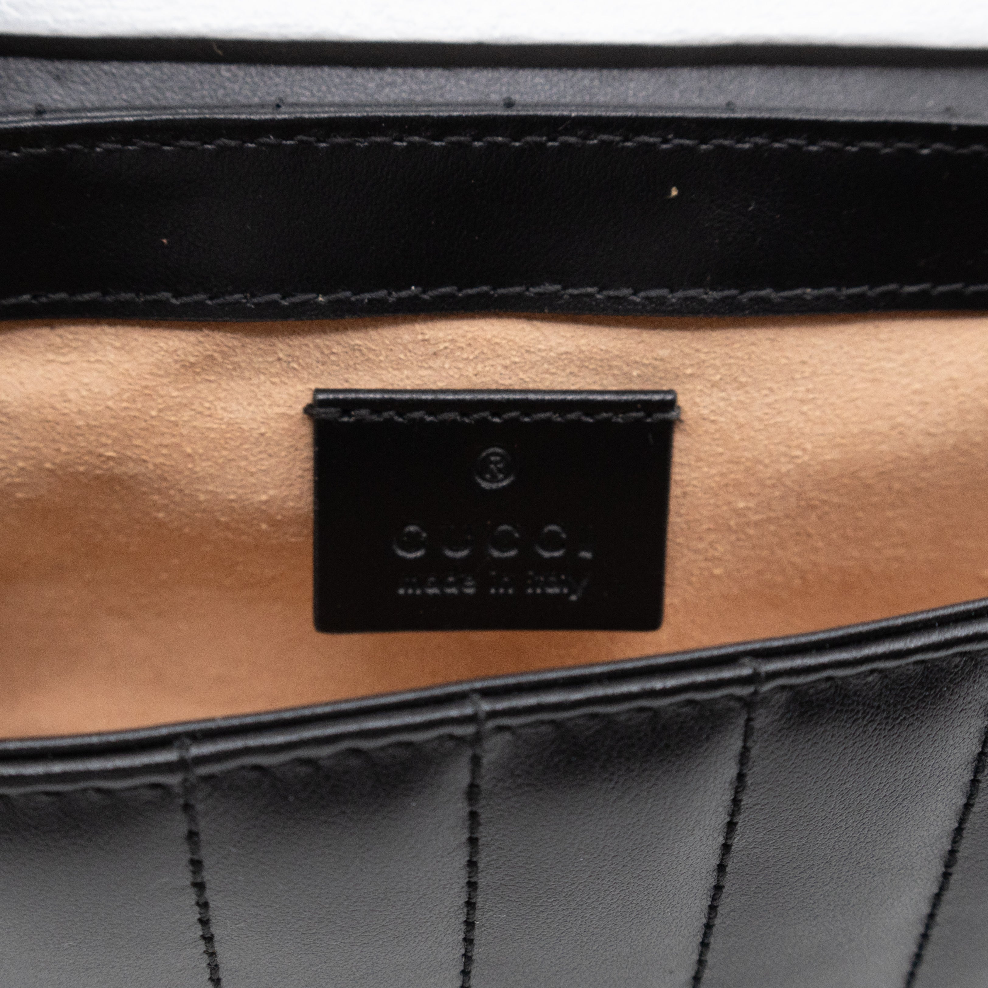 GG Marmont Flap Matelassé Super Mini Black Leather