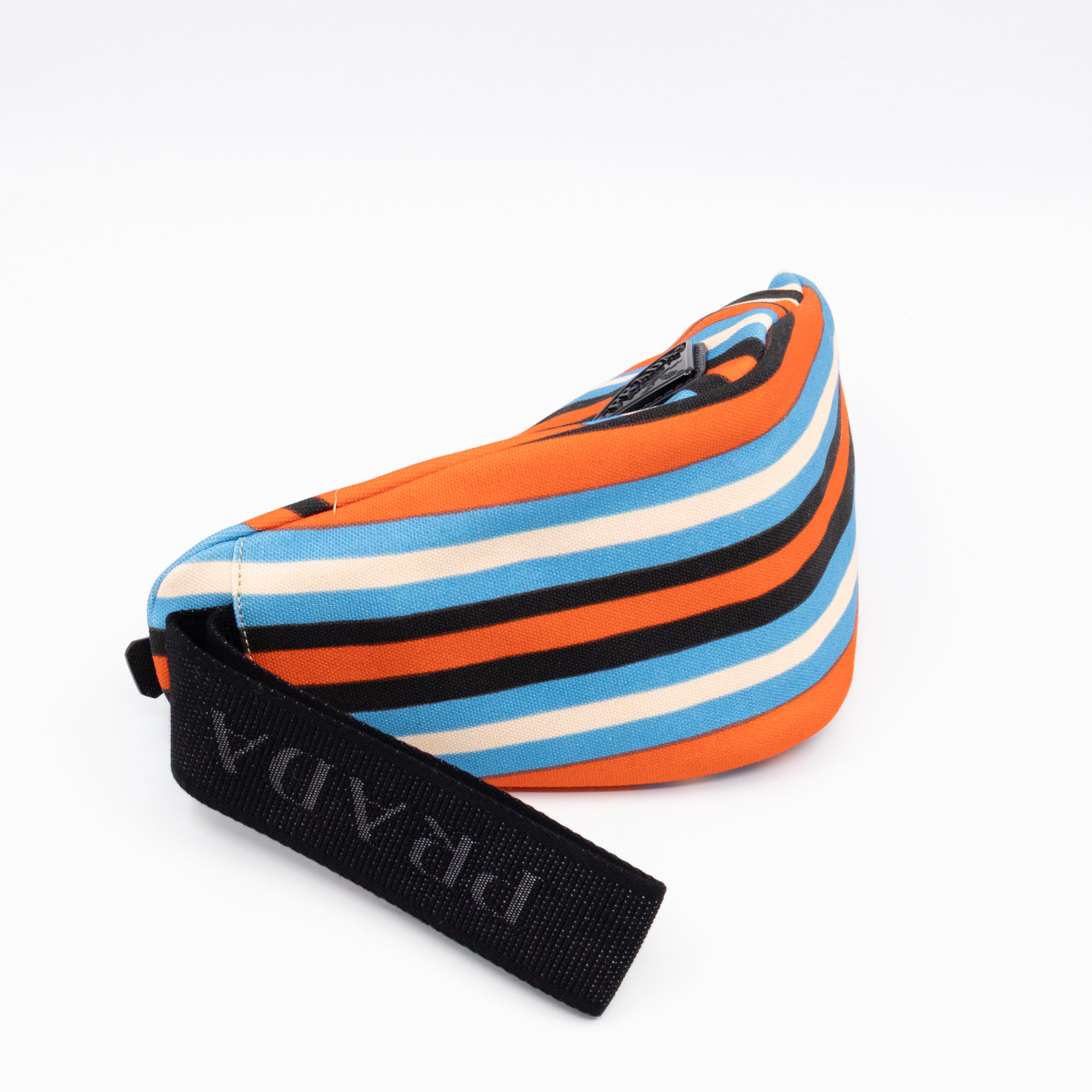 Wristlet Triangle Clutch Bag Arancio Canvas