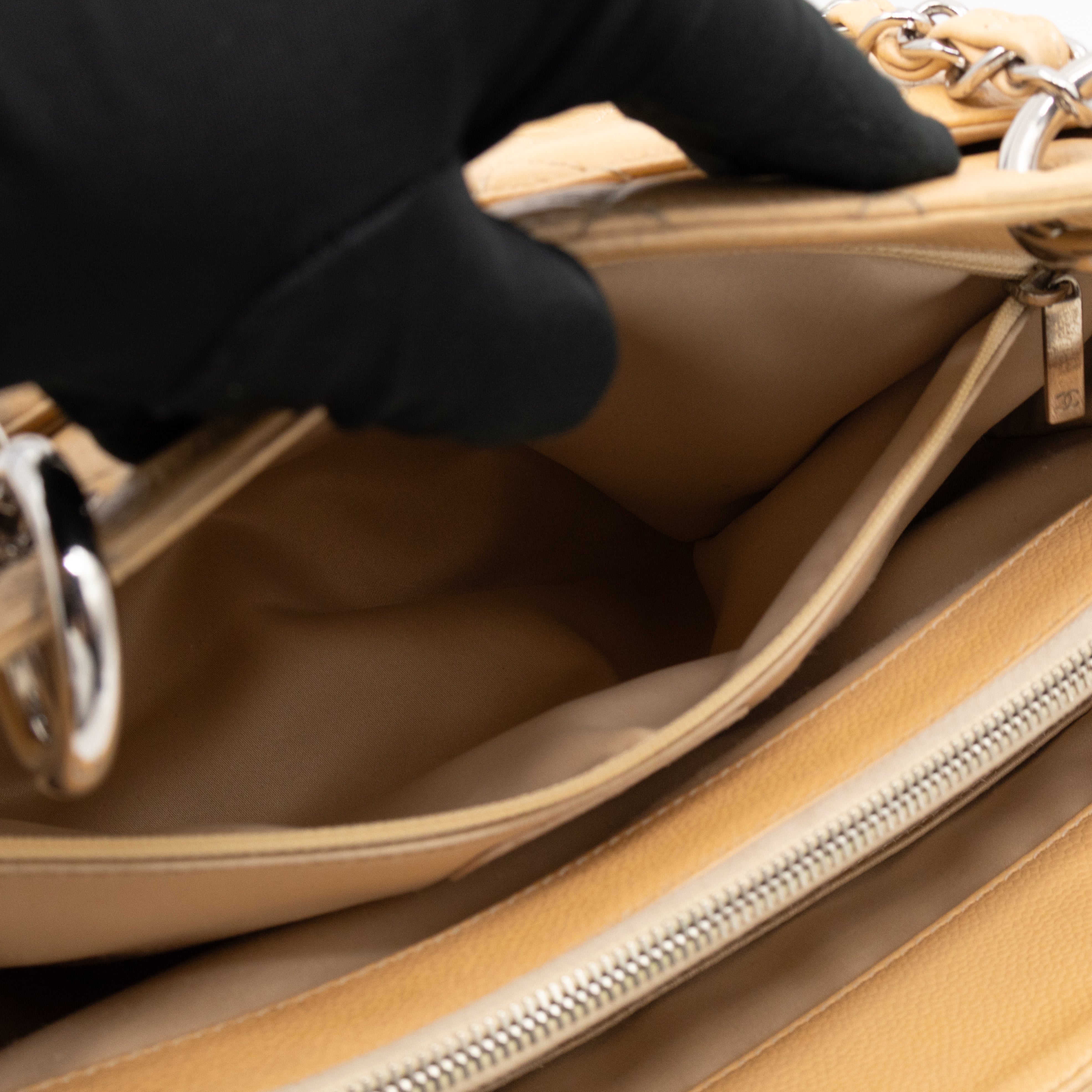 GST Grand Shopping Tote Beige Caviar Silver