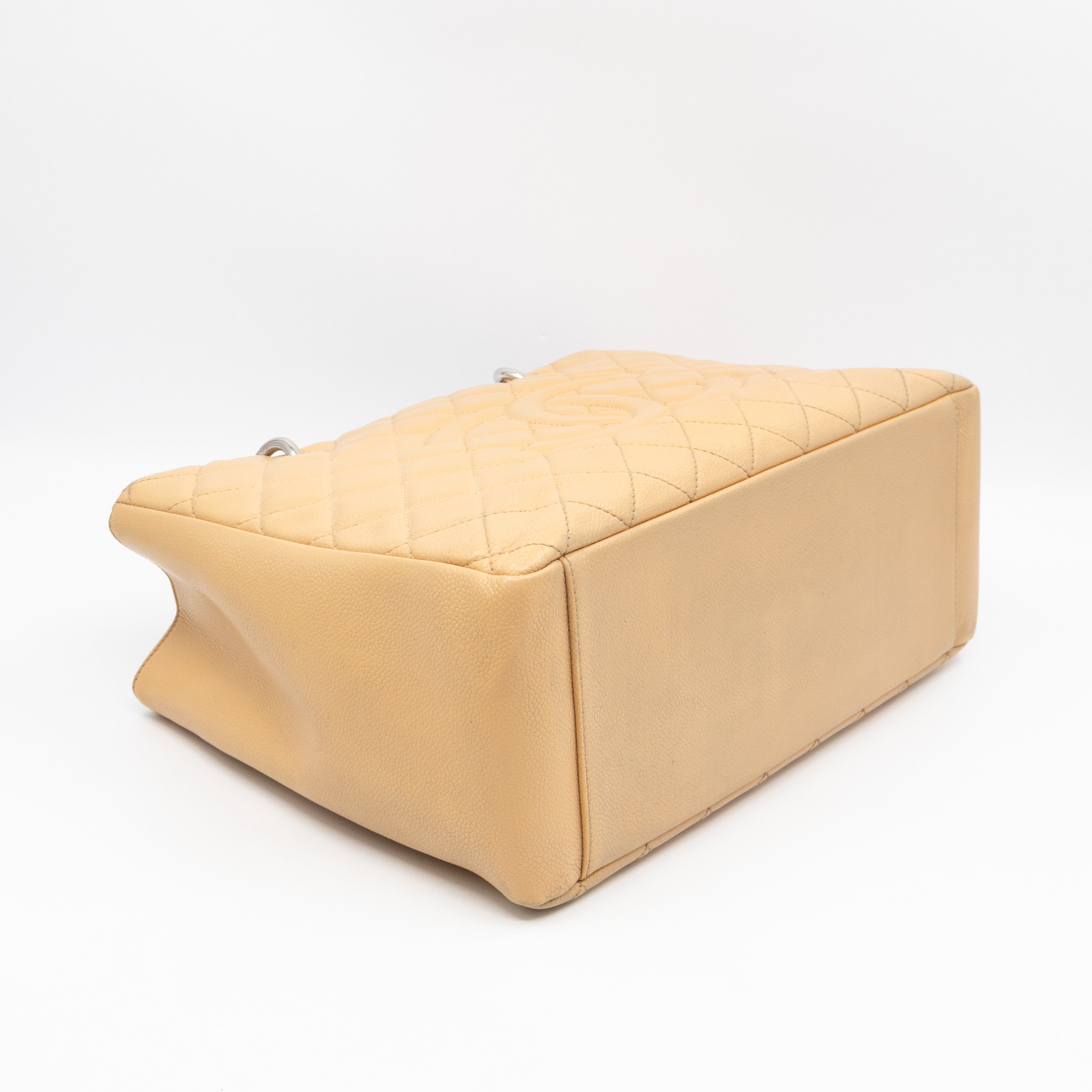 GST Grand Shopping Tote Beige Caviar Silver