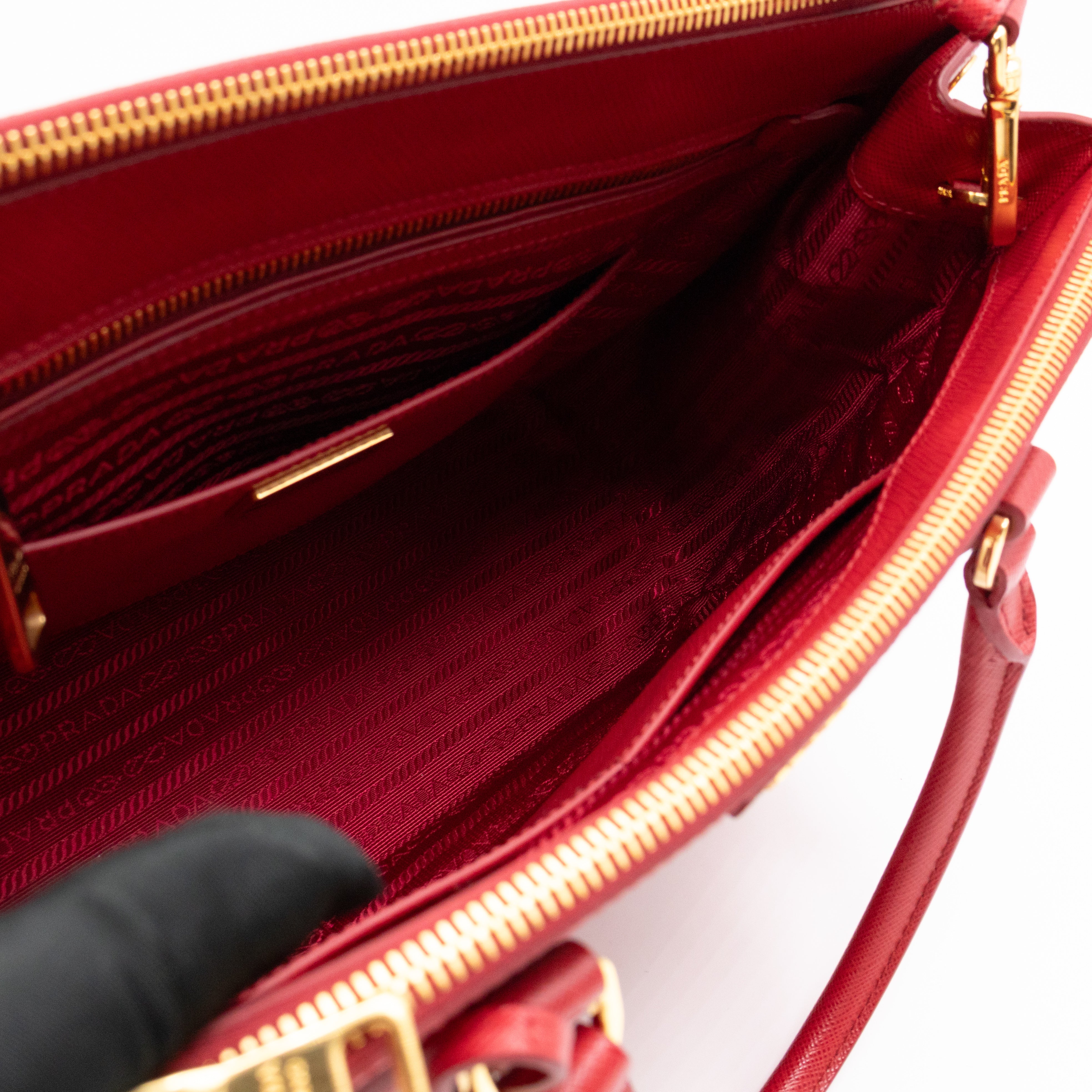 Galleria Large Double Zip Red Saffiano Leather