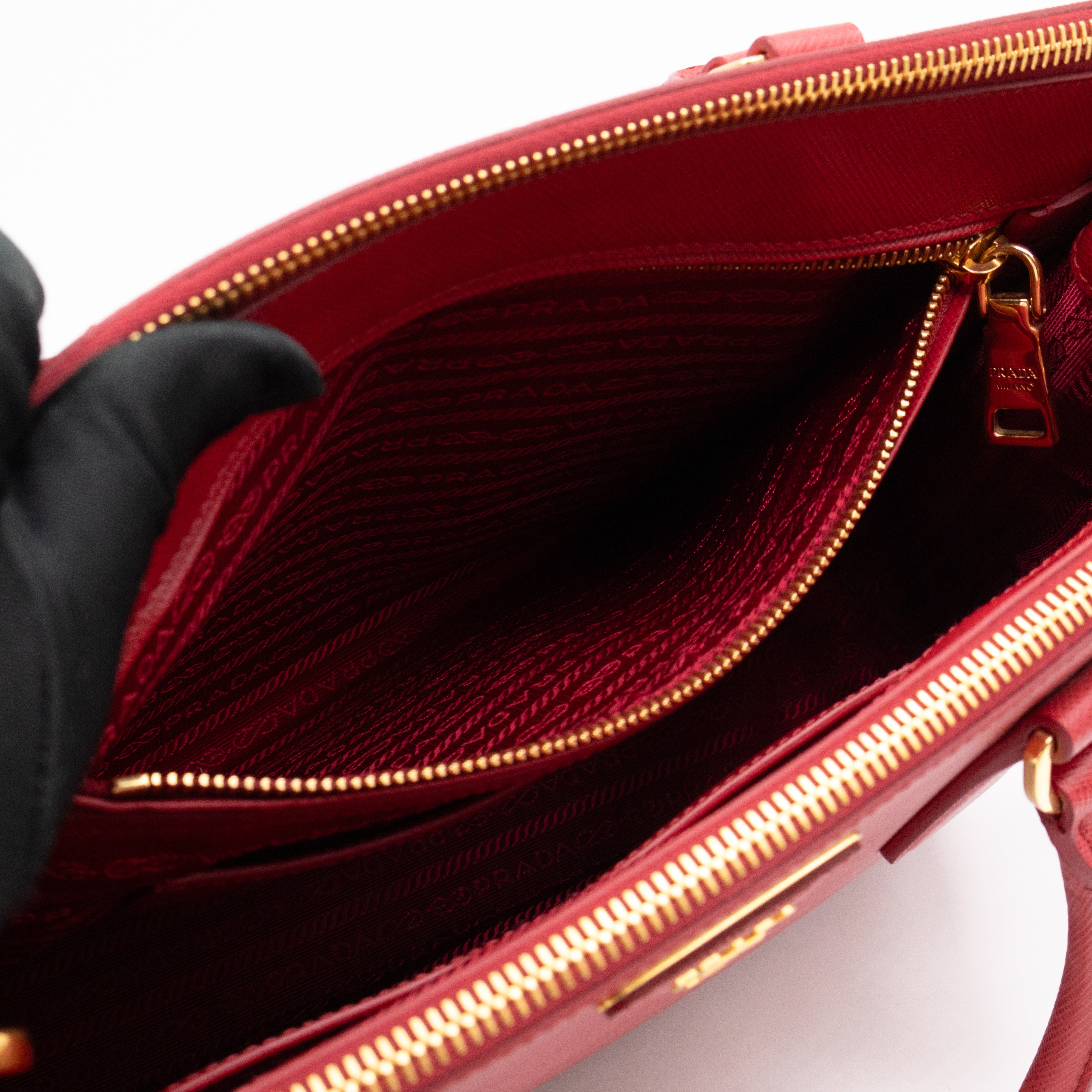 Galleria Large Double Zip Red Saffiano Leather