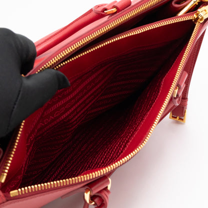 Galleria Large Double Zip Red Saffiano Leather