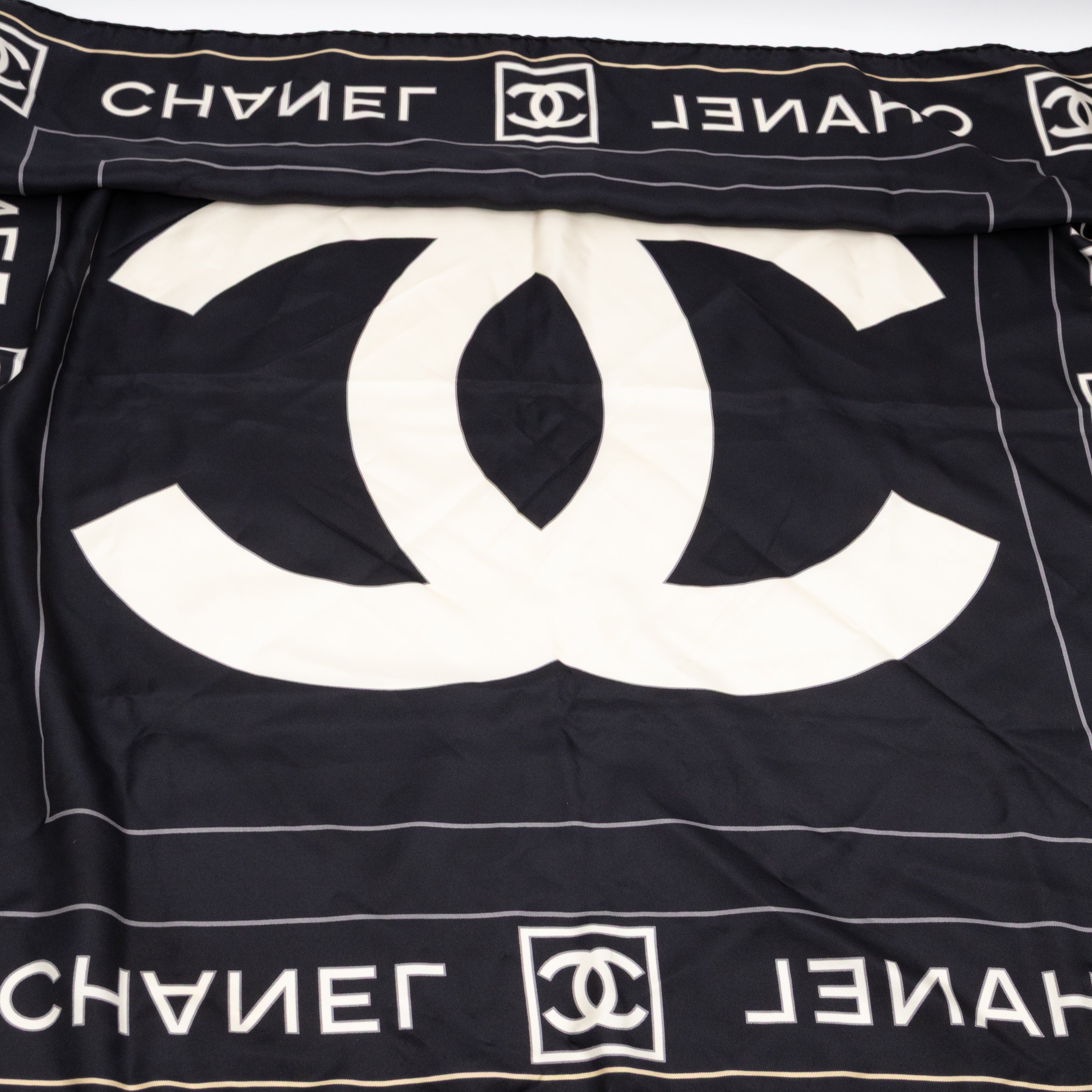 CC Logo Silk Square Scarf Black & White 90 cm