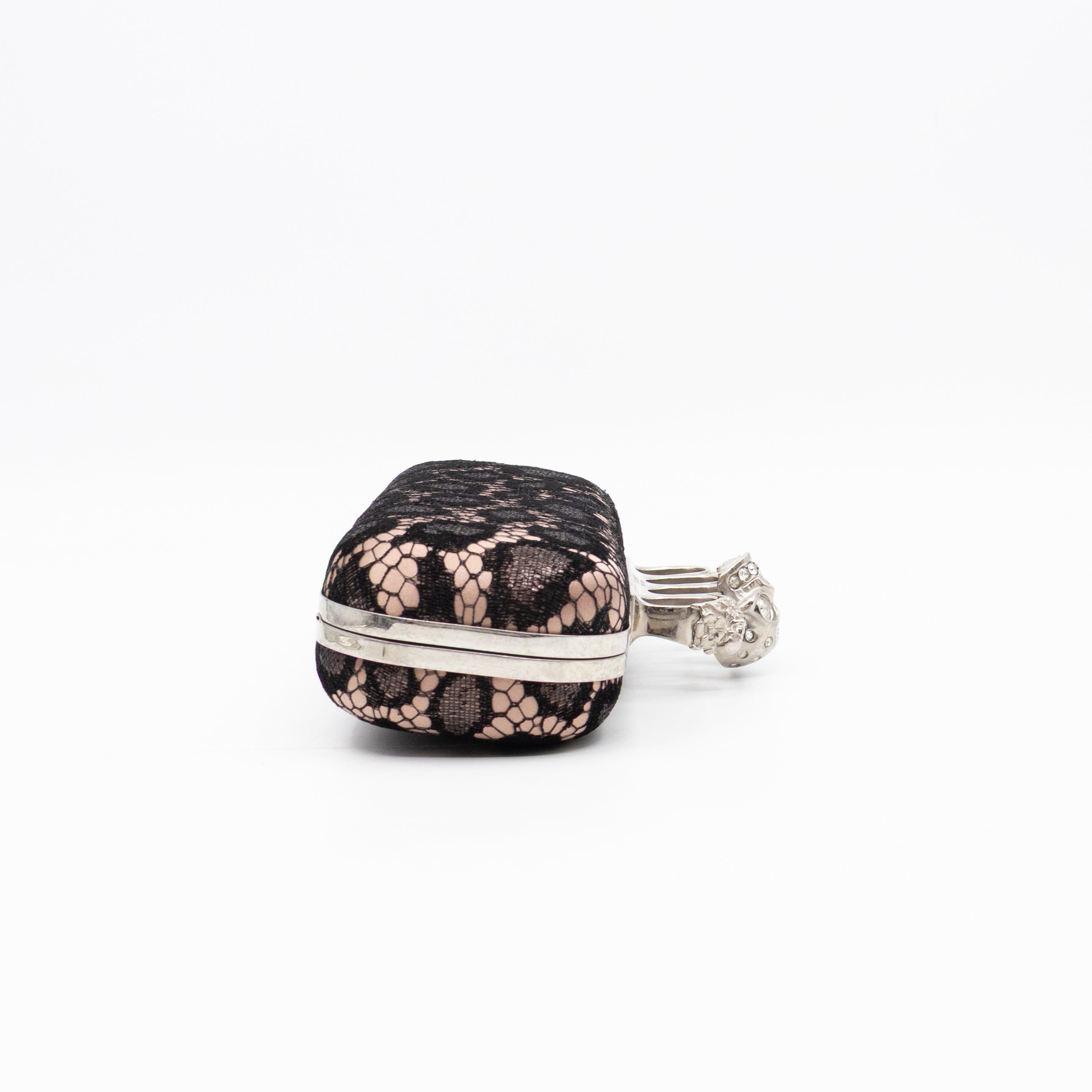 Long Skull Knuckle Clutch  Leopard Lace Pink