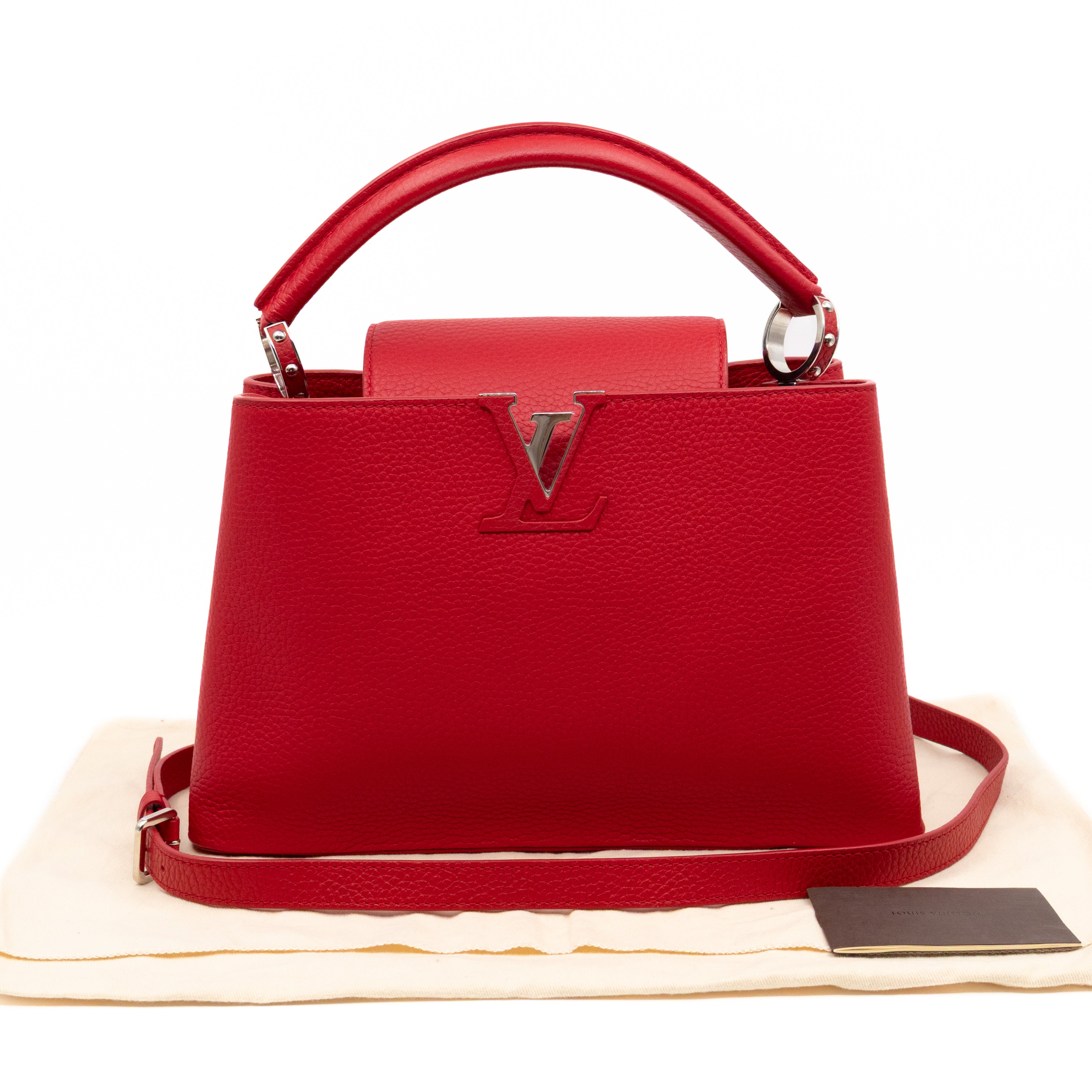 Capucines MM Red Taurillon Leather