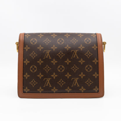 Dauphine MM Monogram Reverse