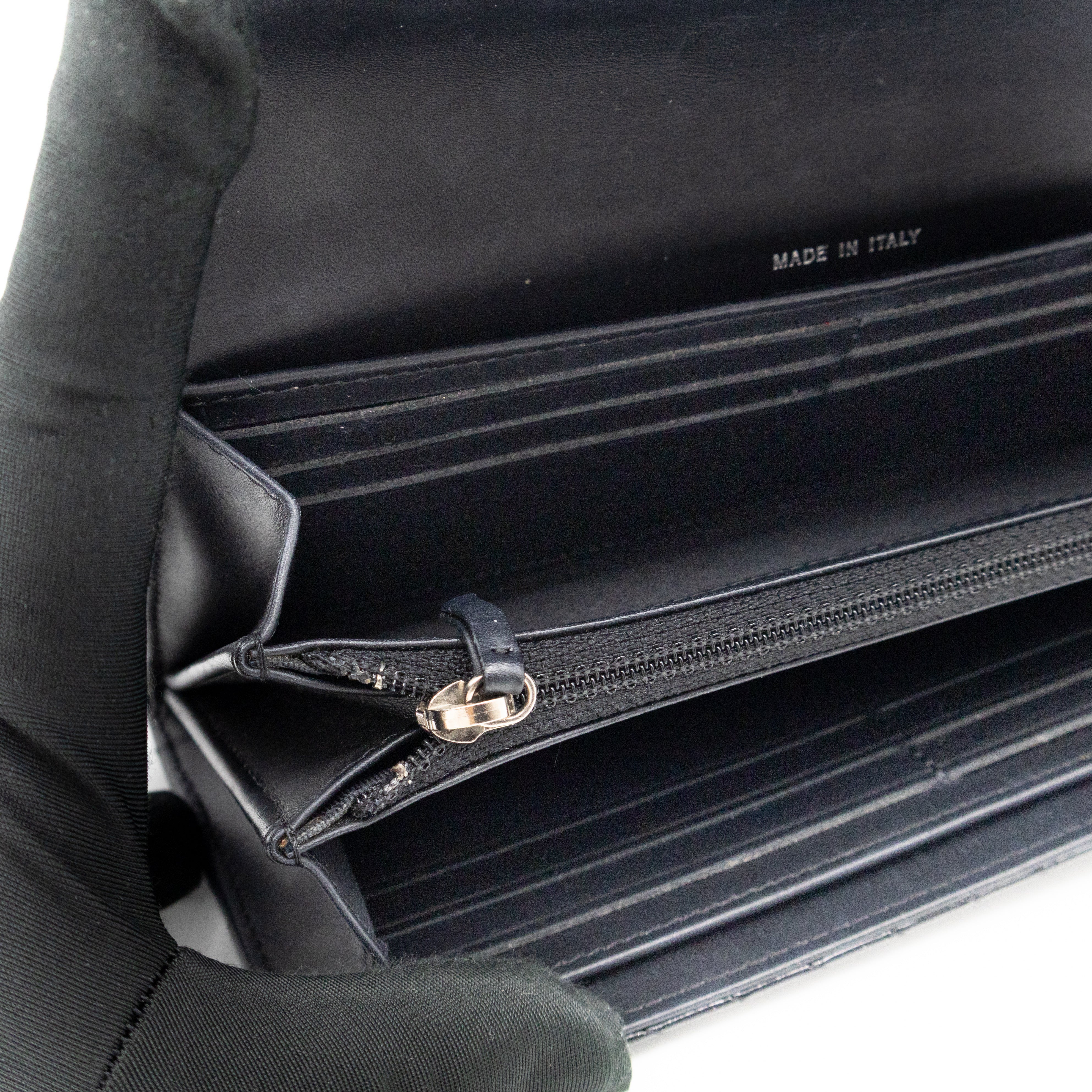 Gusset Long Flap Wallet Chevron Black Patent Leather
