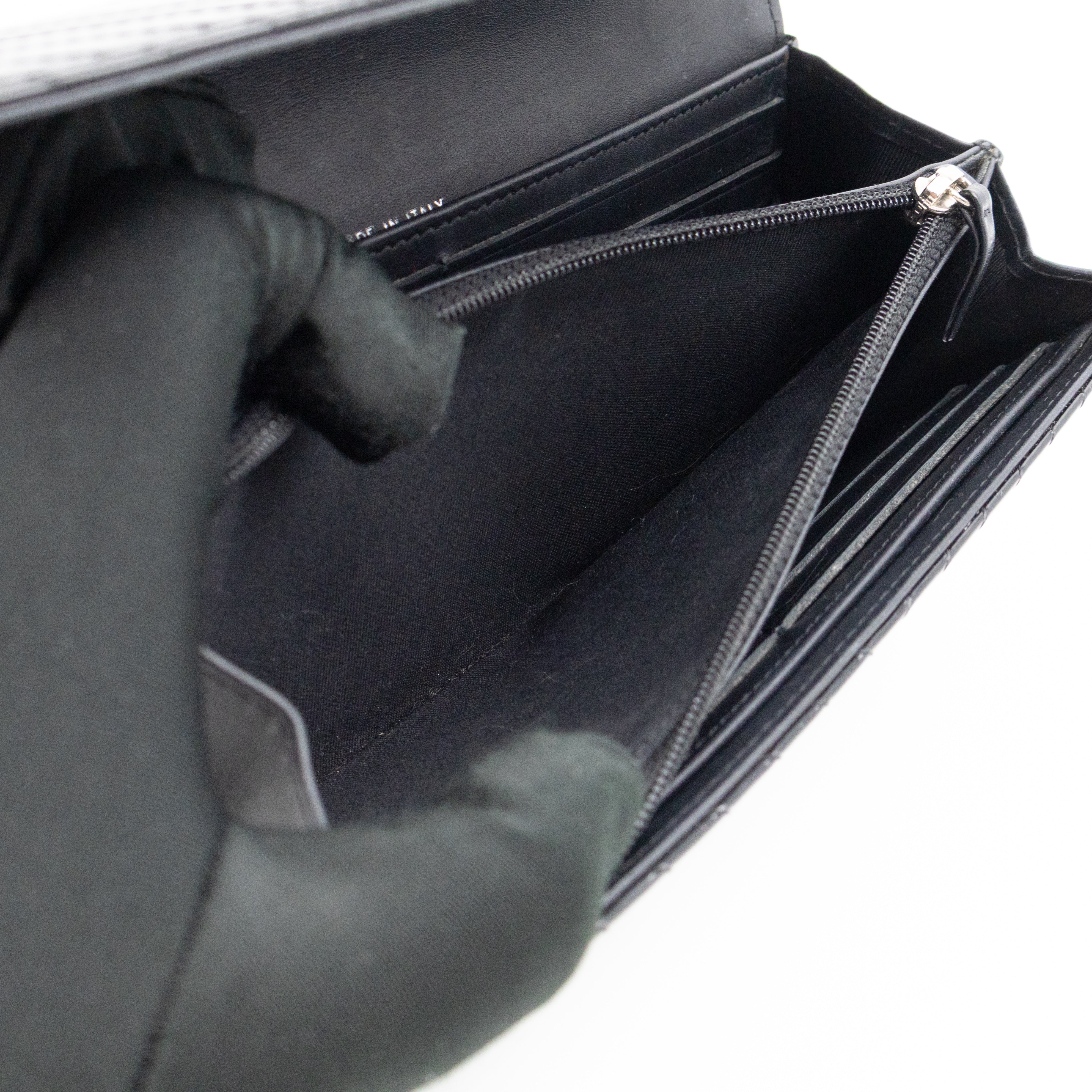 Gusset Long Flap Wallet Chevron Black Patent Leather