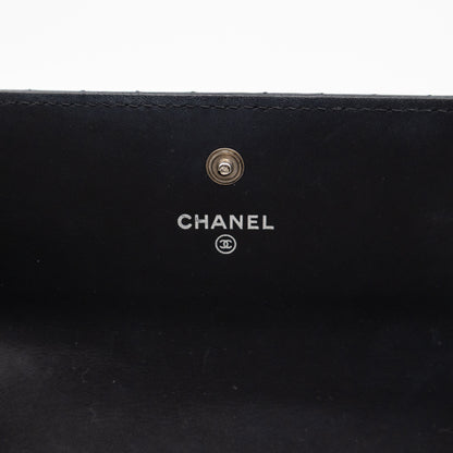 Gusset Long Flap Wallet Chevron Black Patent Leather
