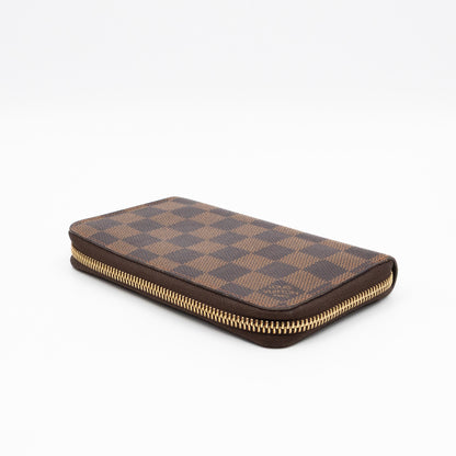 Compact Zippy Wallet Damier Ebene
