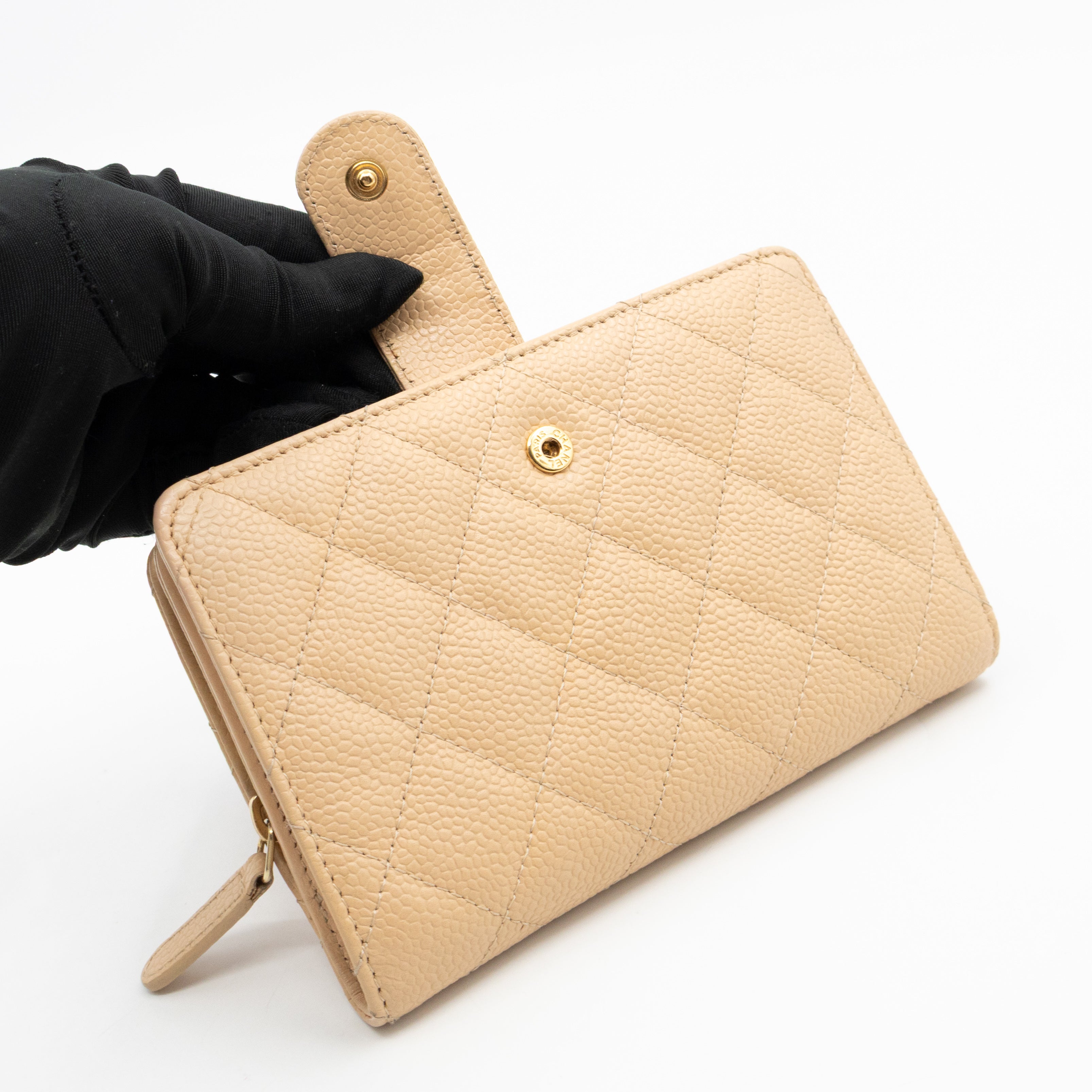L-Zip French Wallet Beige Caviar Gold