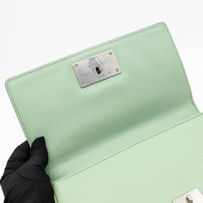 Chain Lock Flap Shoulder Bag Green Saffiano Leather