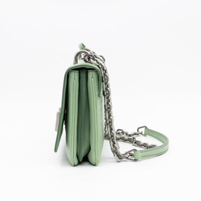 Chain Lock Flap Shoulder Bag Green Saffiano Leather