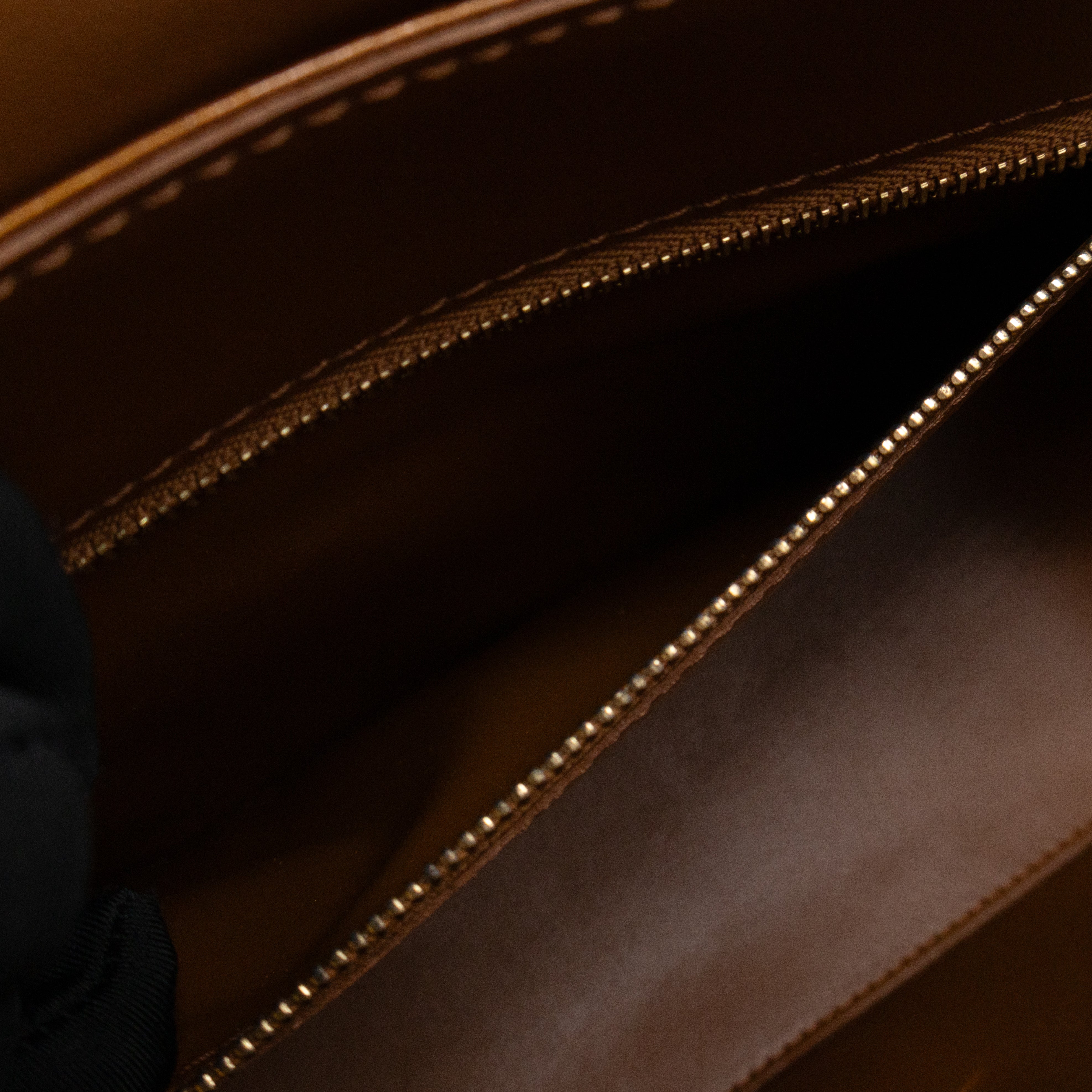 Christie GM Vernis Bronze