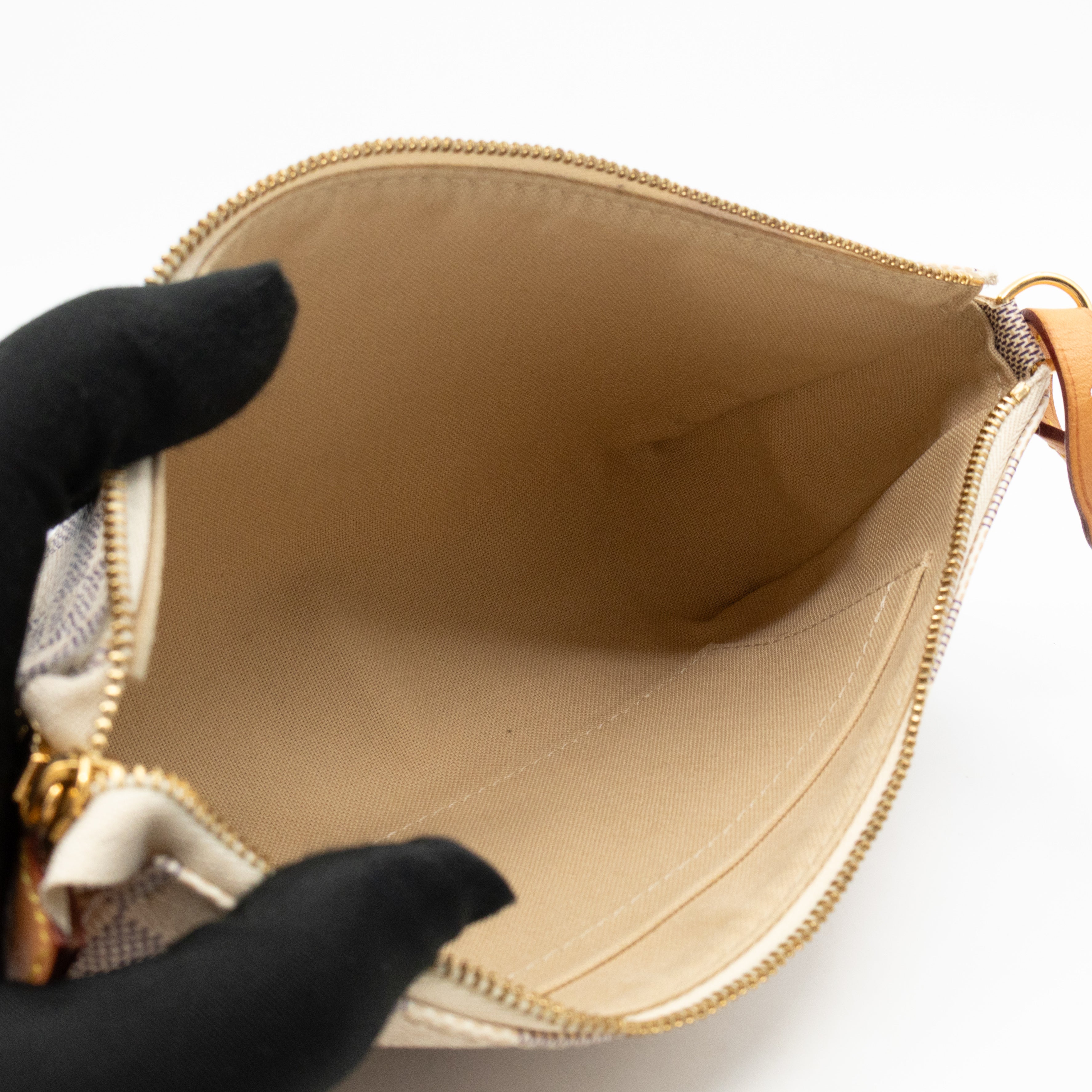 Pochette Accessoires Damier Azur