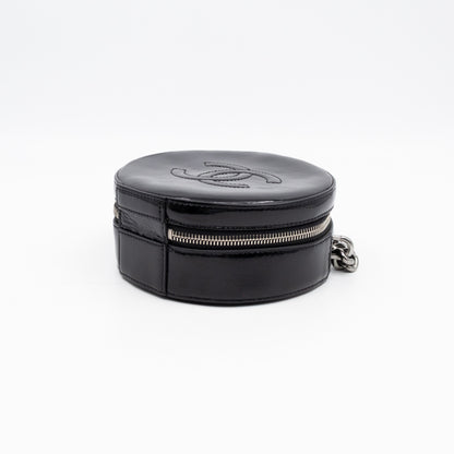 Round As Earth Bag Black Patent Leather Silver