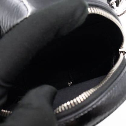 Round As Earth Bag Black Patent Leather Silver
