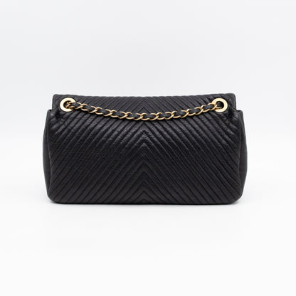 Medallion Charm Flap Bag Medium Black Chevron Leather