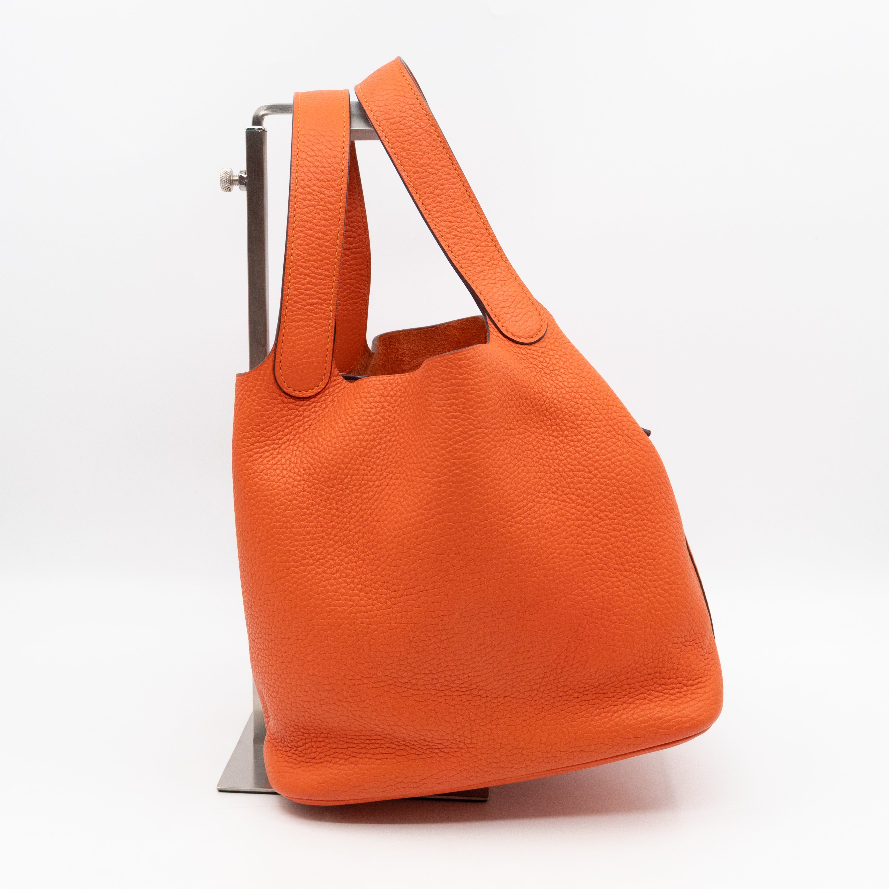 Picotin Lock 22 Orange Feu Taurillon Clemence