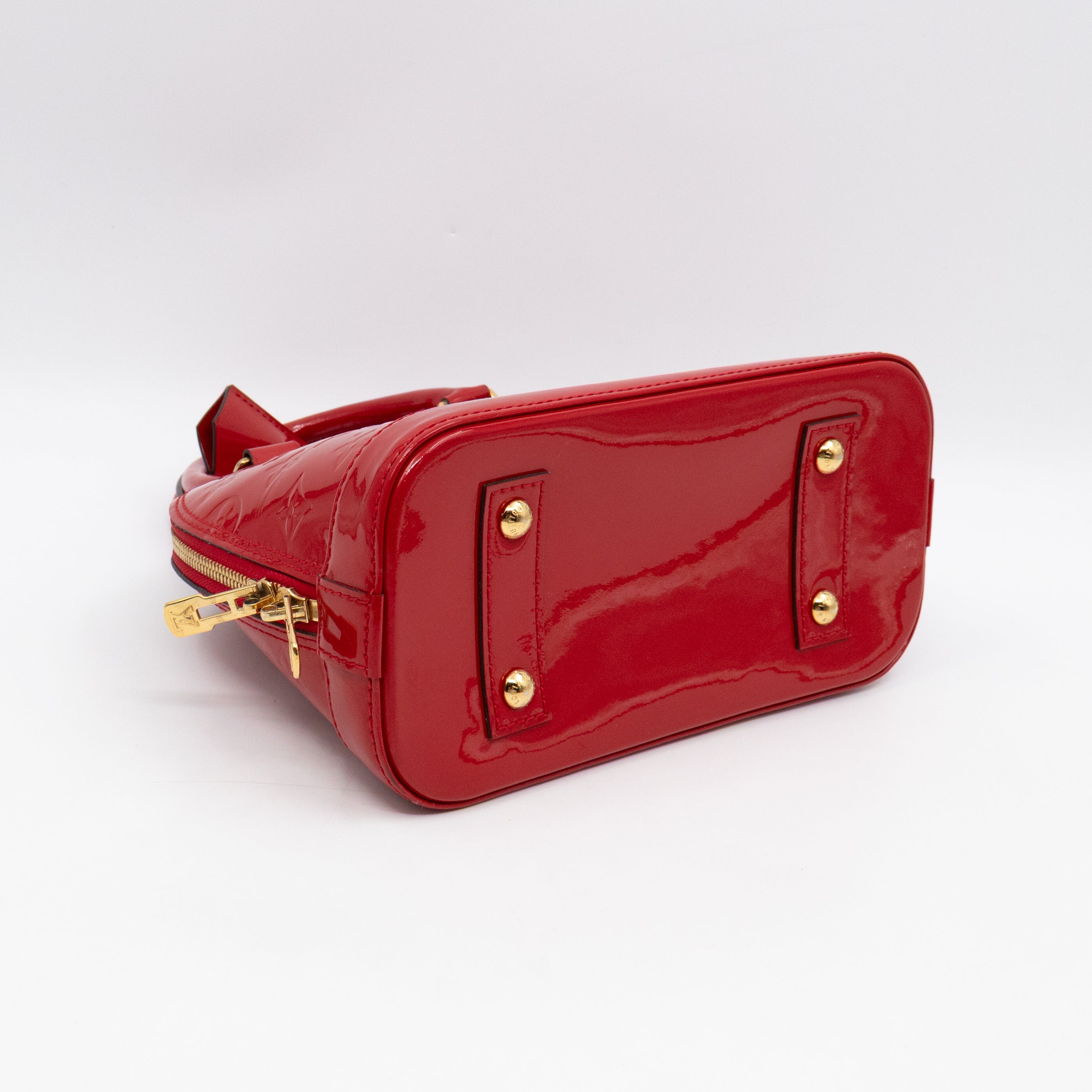 Alma BB Vernis Red