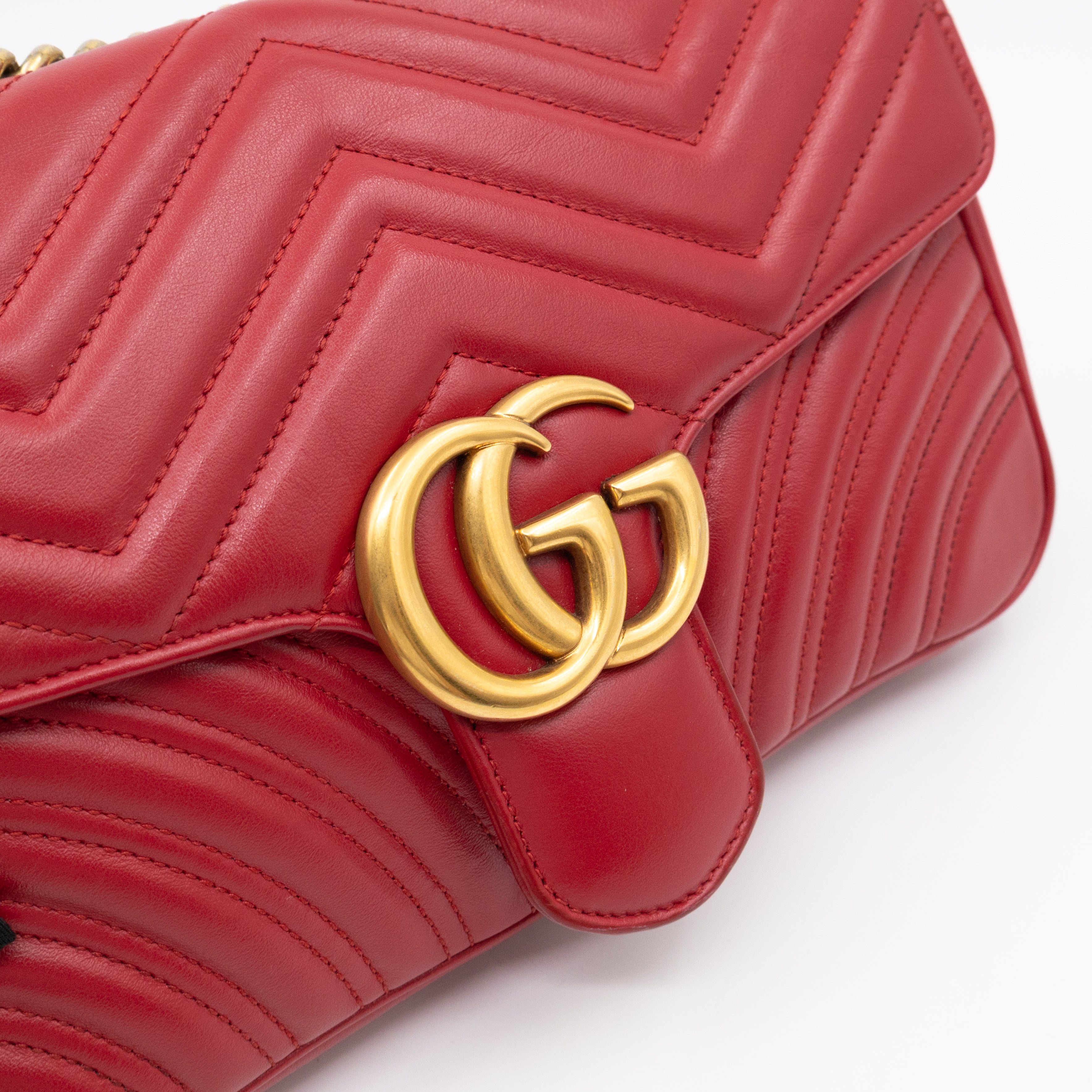 GG Marmont Small Flap Bag Red Matelasse Leather