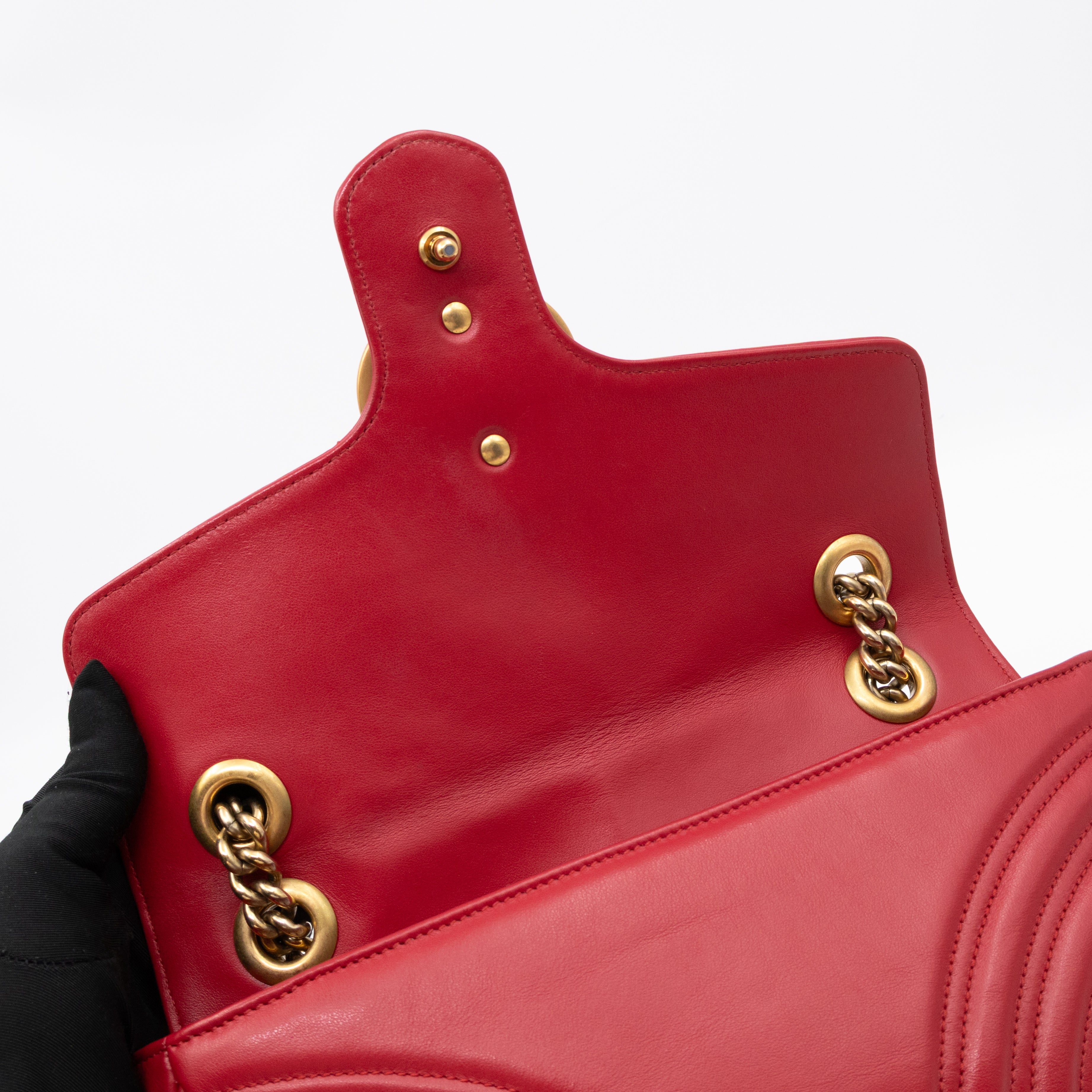 GG Marmont Small Flap Bag Red Matelasse Leather