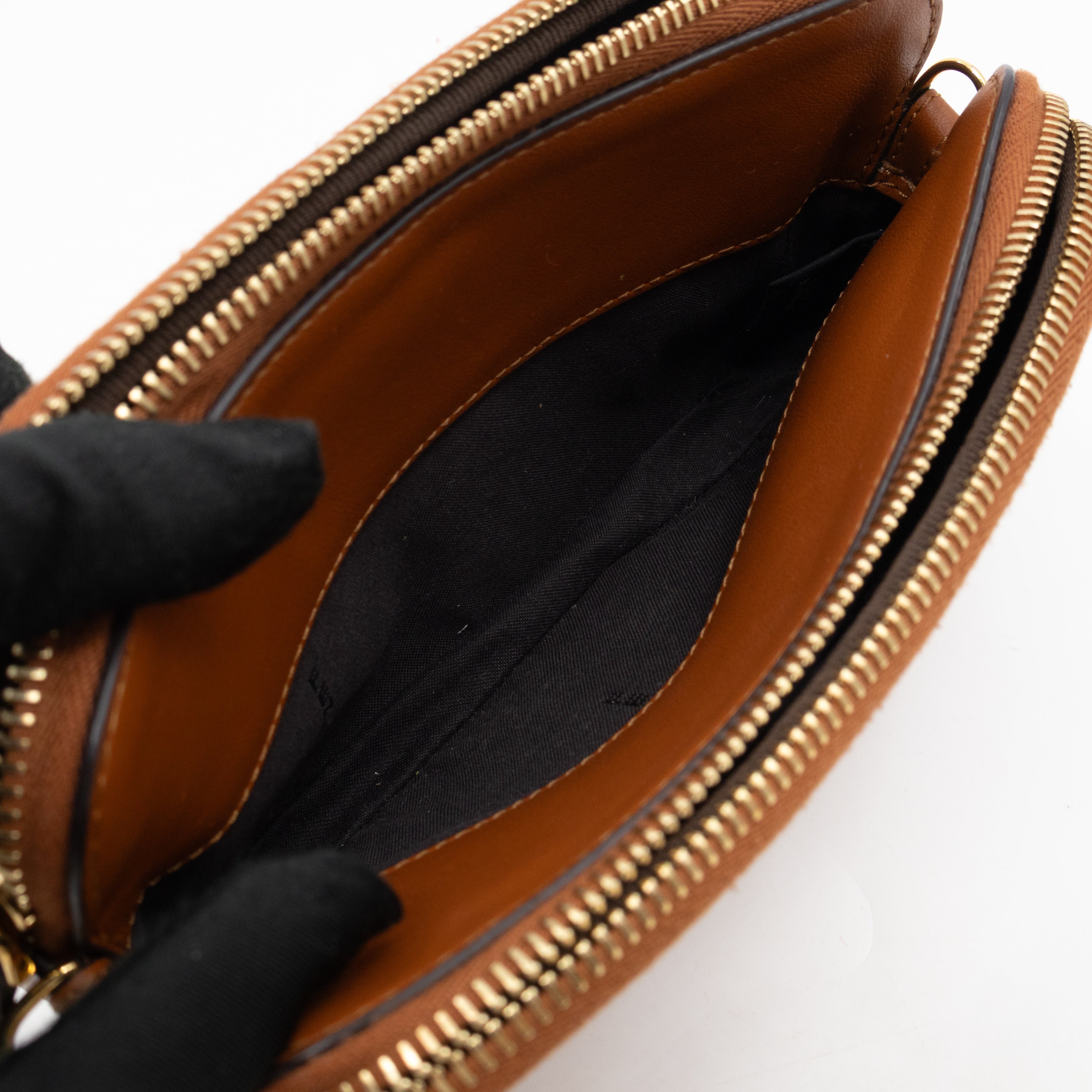 Easy 2 Baguette Matte Brandy Leather